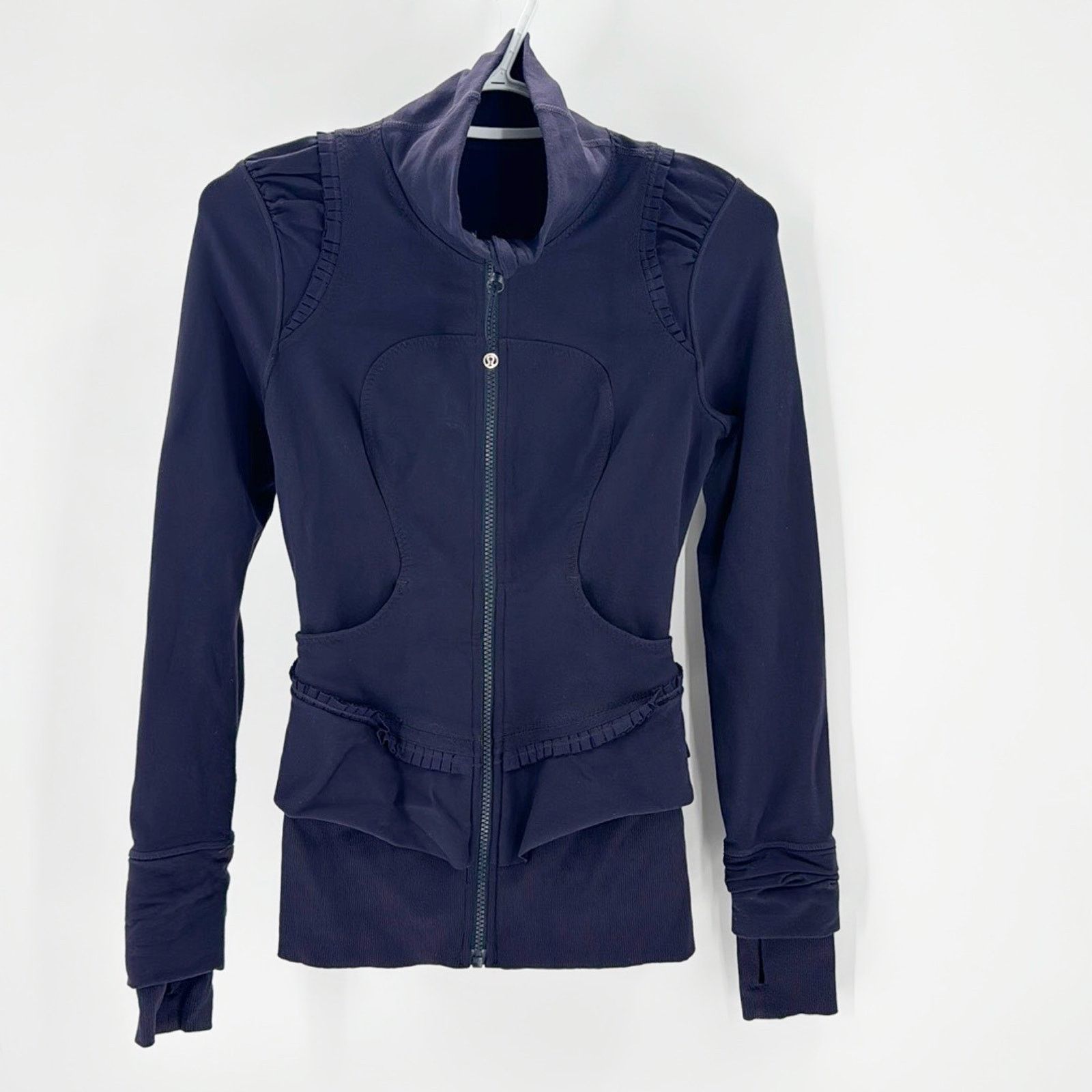Lululemon lululemon City to Yoga Jacket girly athletic full zip size 4 Size S / US 4 / IT 40 - 1 Thumbnail