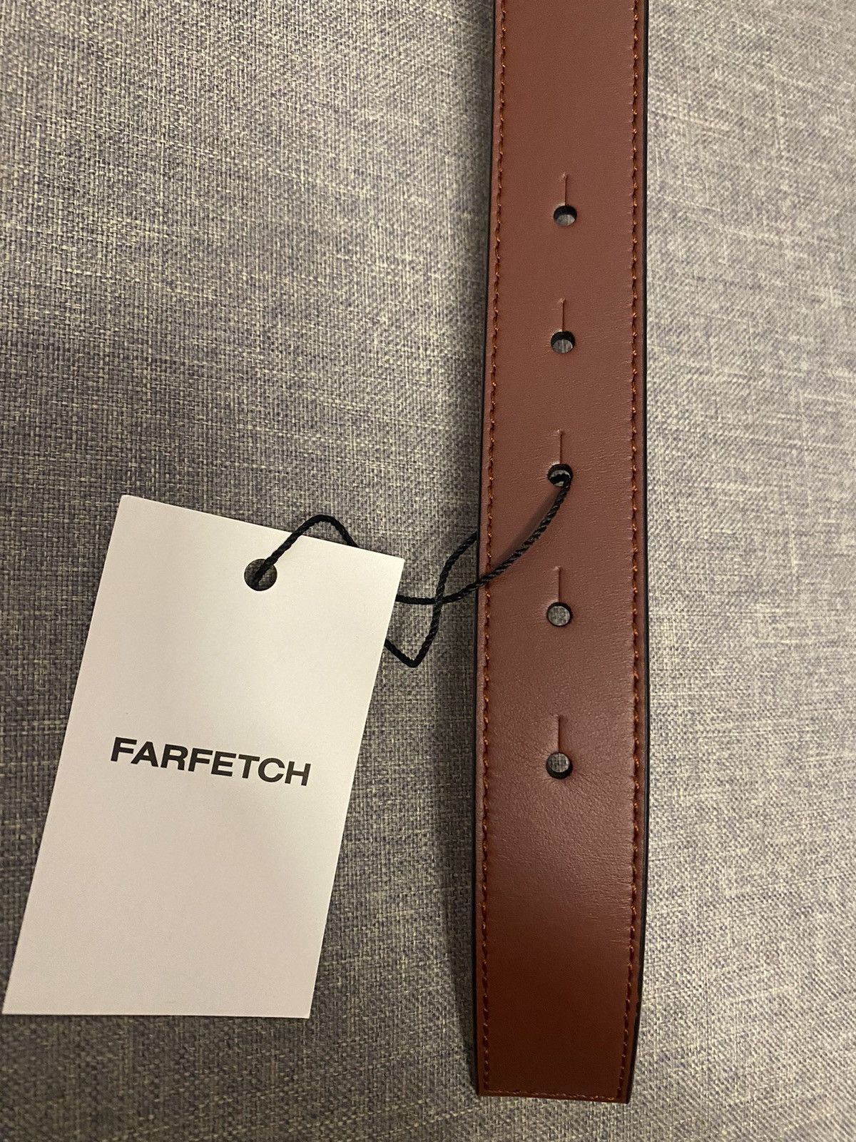 Loewe Loewe gold tone anagram burgundy and nude reversible belt 85 Size 30 - 4 Thumbnail
