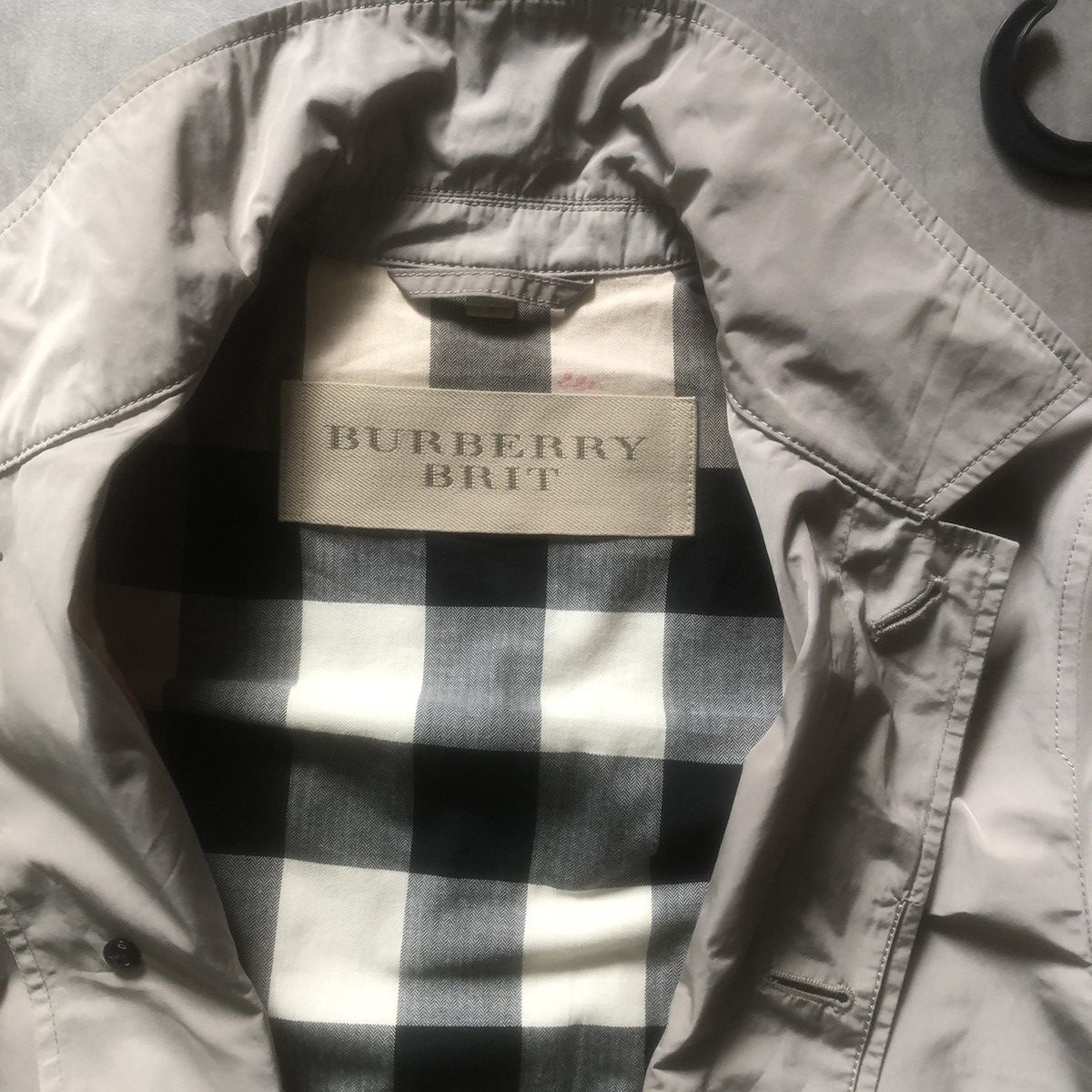 Burberry Burberry Brit Harry Rosen Single Breasted Trench Coat Size US S / EU 44-46 / 1 - 5 Thumbnail