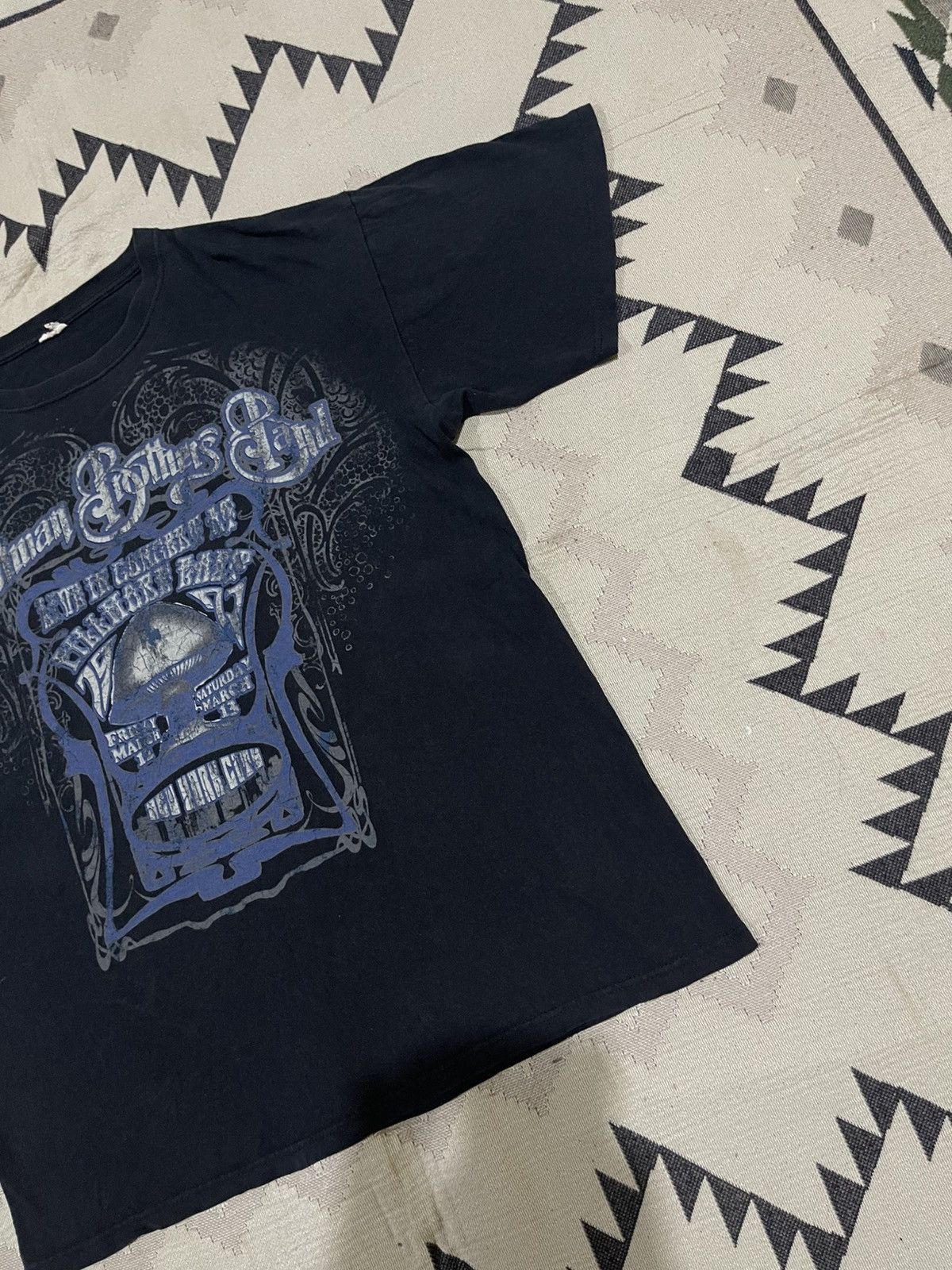 Band Tees 2000s ALLMAN BROTHERS BAND LIVE IN CONCERT TSHIRT FADED Size US L / EU 52-54 / 3 - 4 Thumbnail