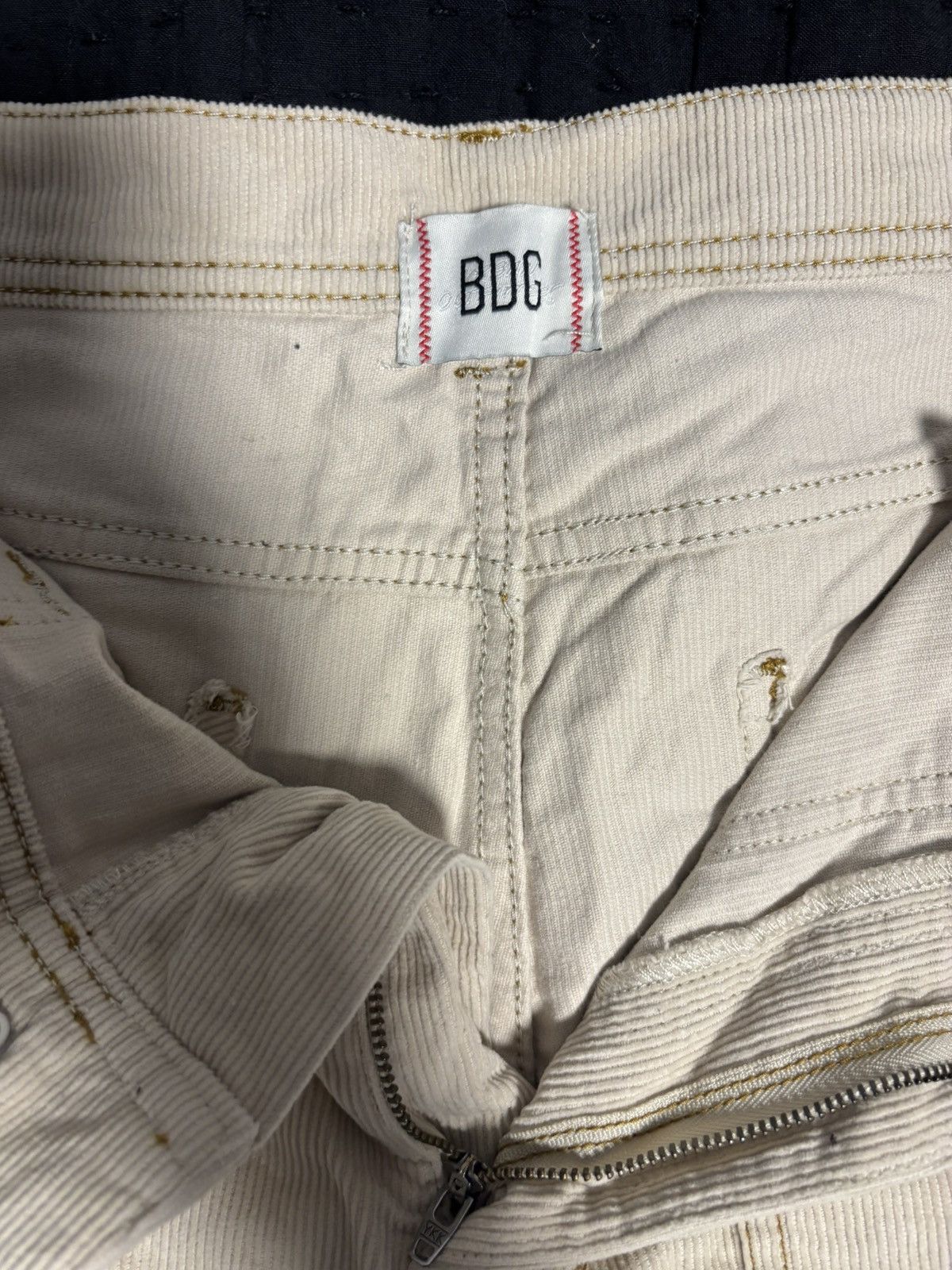 Bdg BDG off white pants Size US 36 / EU 52 - 2 Thumbnail