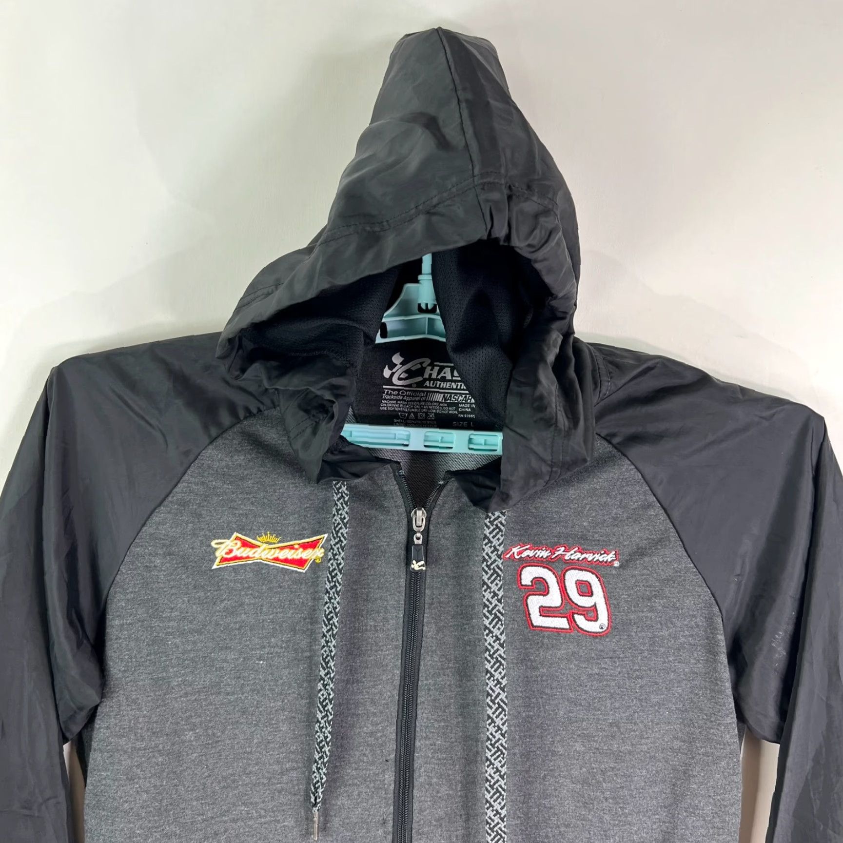 NASCAR Grays Kevin Harvick NASCAR #29 BUD Full Zip Hooded Jacket Mens L Gray Lightweight Jacket Size US L / EU 52-54 / 3 - 4 Thumbnail