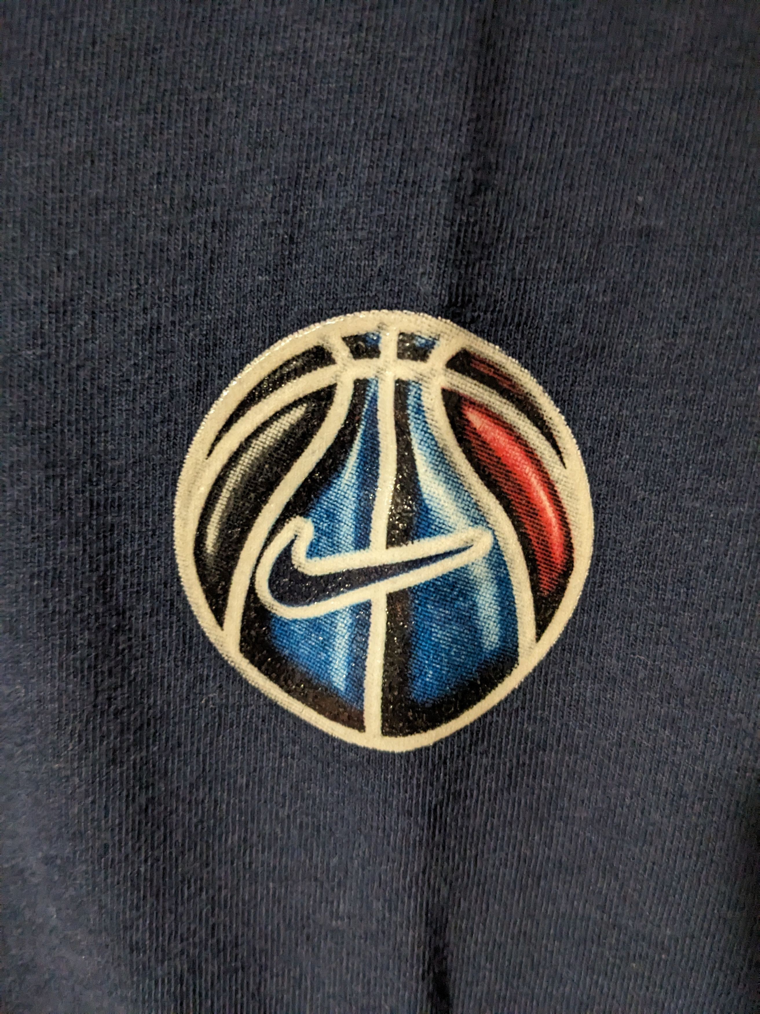 Nike × Vintage Vintage Y2K Nike Basketball Youth Large Long-Sleeve T-Shirt Size US L / EU 52-54 / 3 - 4 Thumbnail