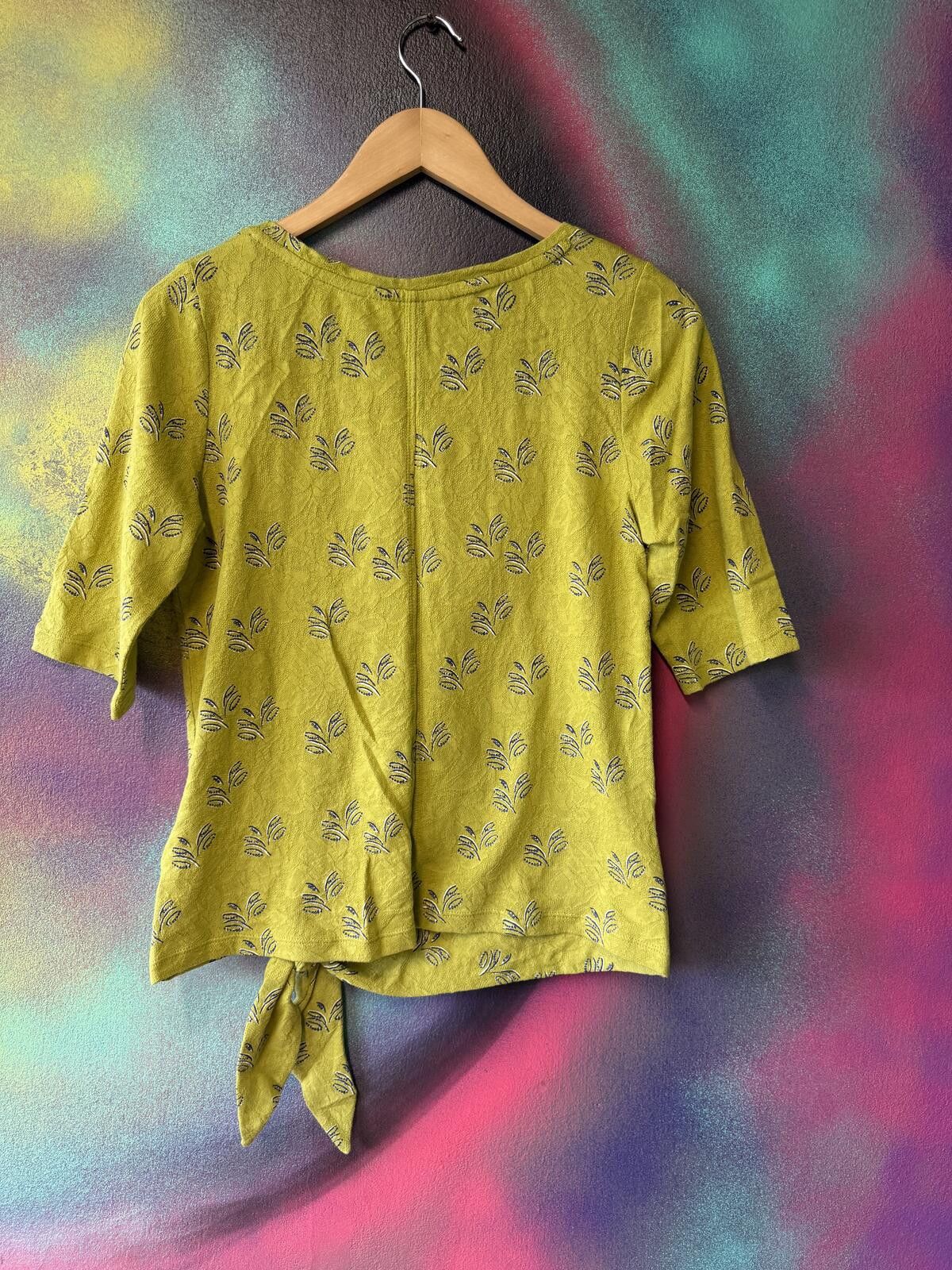 Other White stuff green floral top in size 8 Size S / US 4 / IT 40 - 4 Thumbnail