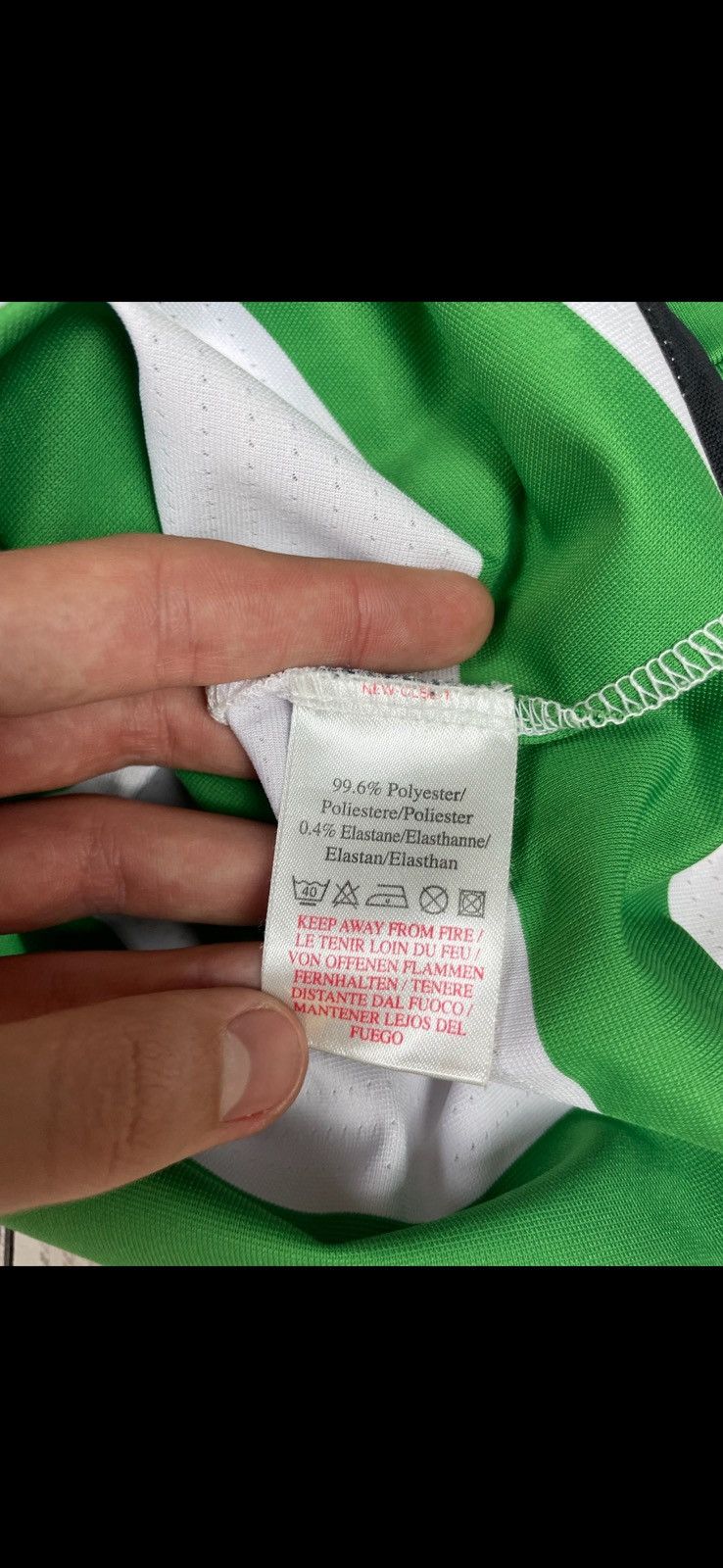 Umbro Vintage Celtic umbro soccer jersey size XL Size US XL / EU 56 / 4 - 6 Thumbnail