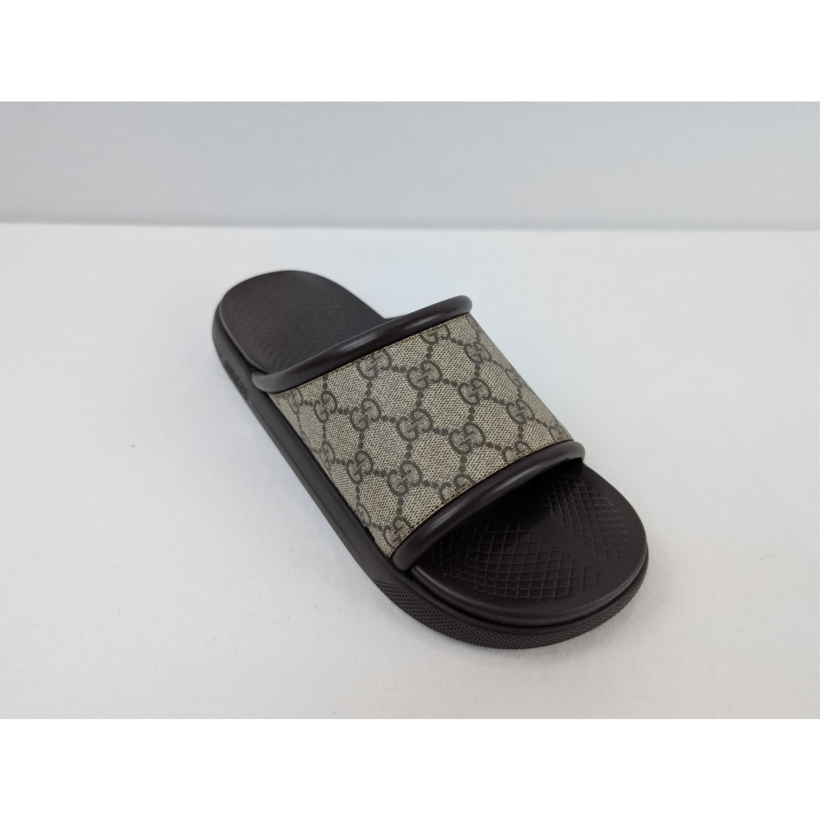 Gucci o1rshd1 Supreme Nappa Samoa Sandal Plastic R.S Slipper Beige Size US 8.5 / EU 41-42 - 3 Thumbnail