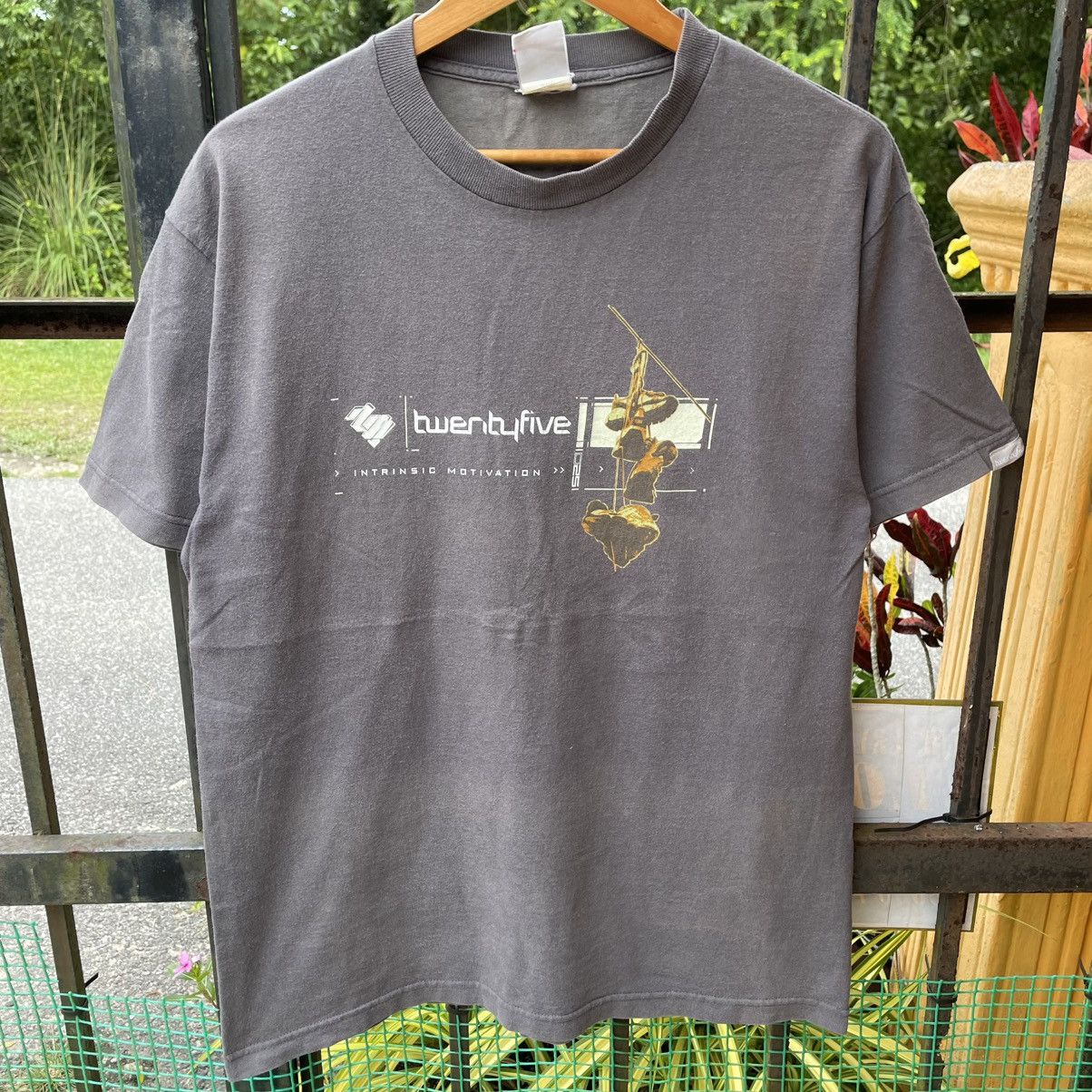 Welcome Skateboards 🔥Vintage 90s Twentyfive Intrinsic Skateboard Sun Faded Tee Size US L / EU 52-54 / 3 - 5 Thumbnail