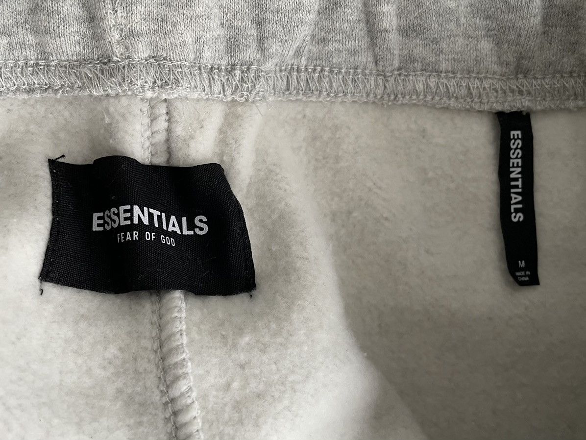 Essentials Essentials x Fear of God Heather Grey Sweatpants Sz M 2020 Size US 34 / EU 50 - 5 Thumbnail