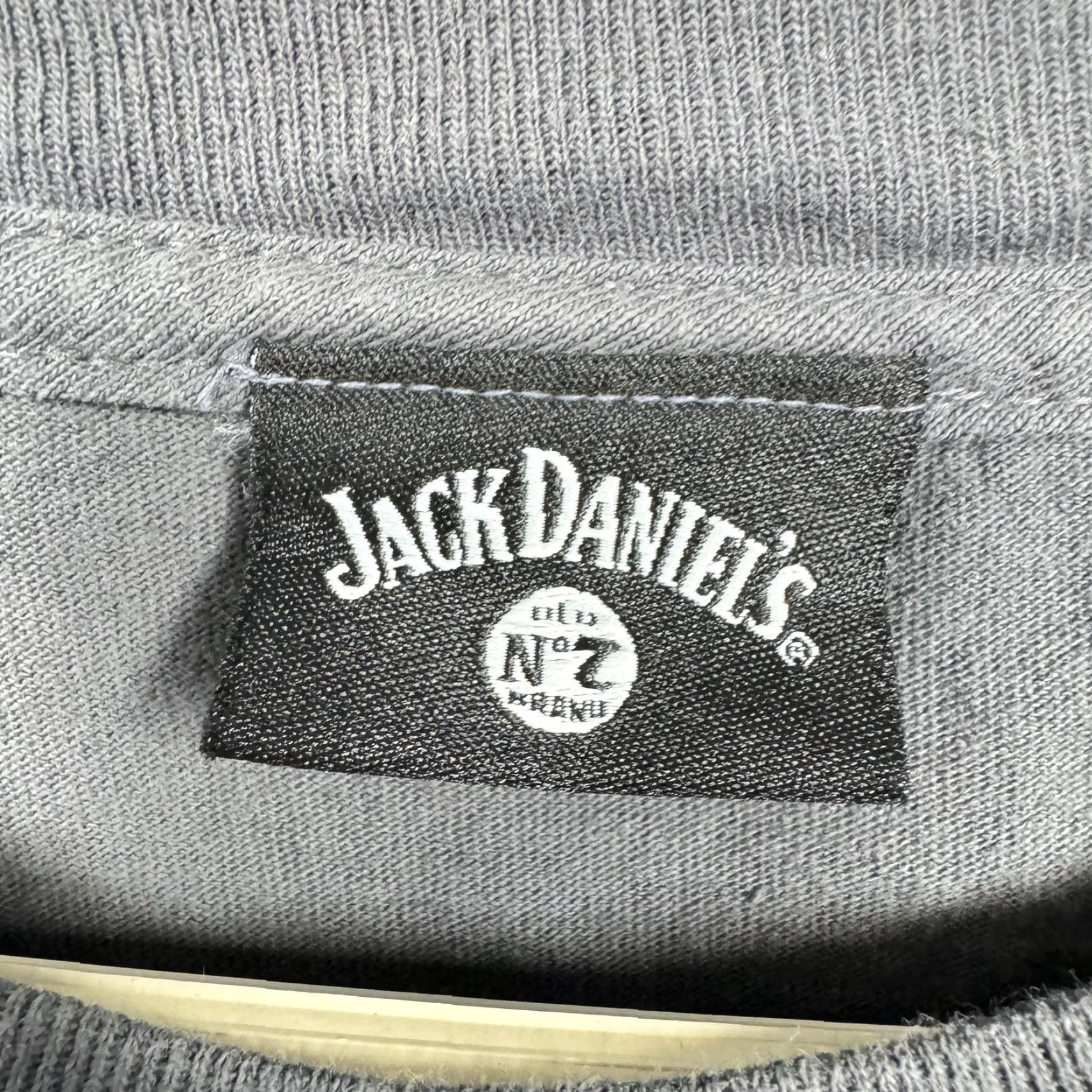 Vintage VINTAGE Jack Daniel's Shirt Mens XL Gray Old No 7 Distillery Crew 2005 Whiskey Shirt Mens XL Gray Old No. 7 Distillery Crew 2005 Whiskey Size US XL / EU 56 / 4 - 4 Thumbnail