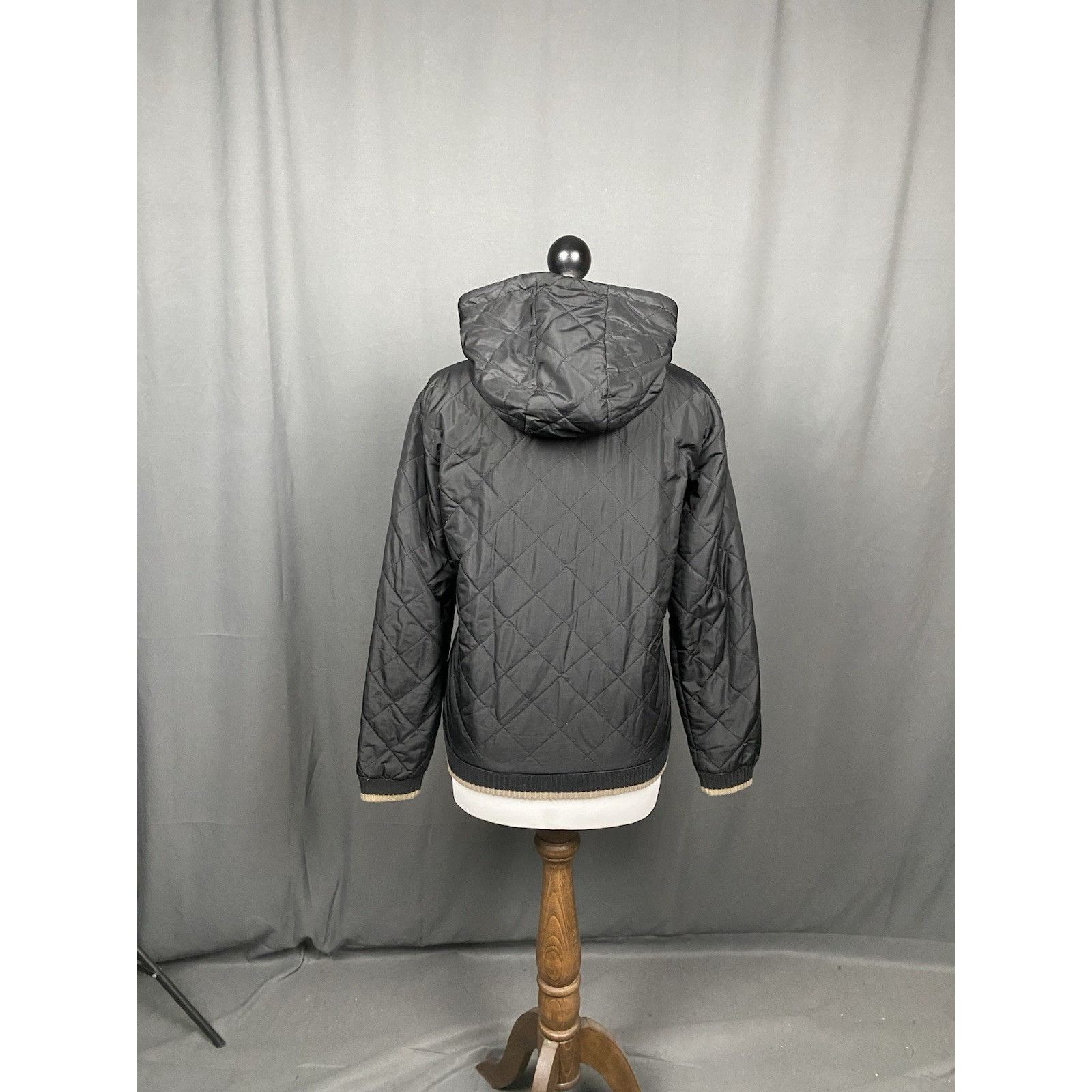 Burberry Burberry Women's Beige Black Quilted Reversible Jacket Size Size M / US 6-8 / IT 42-44 - 8 Thumbnail