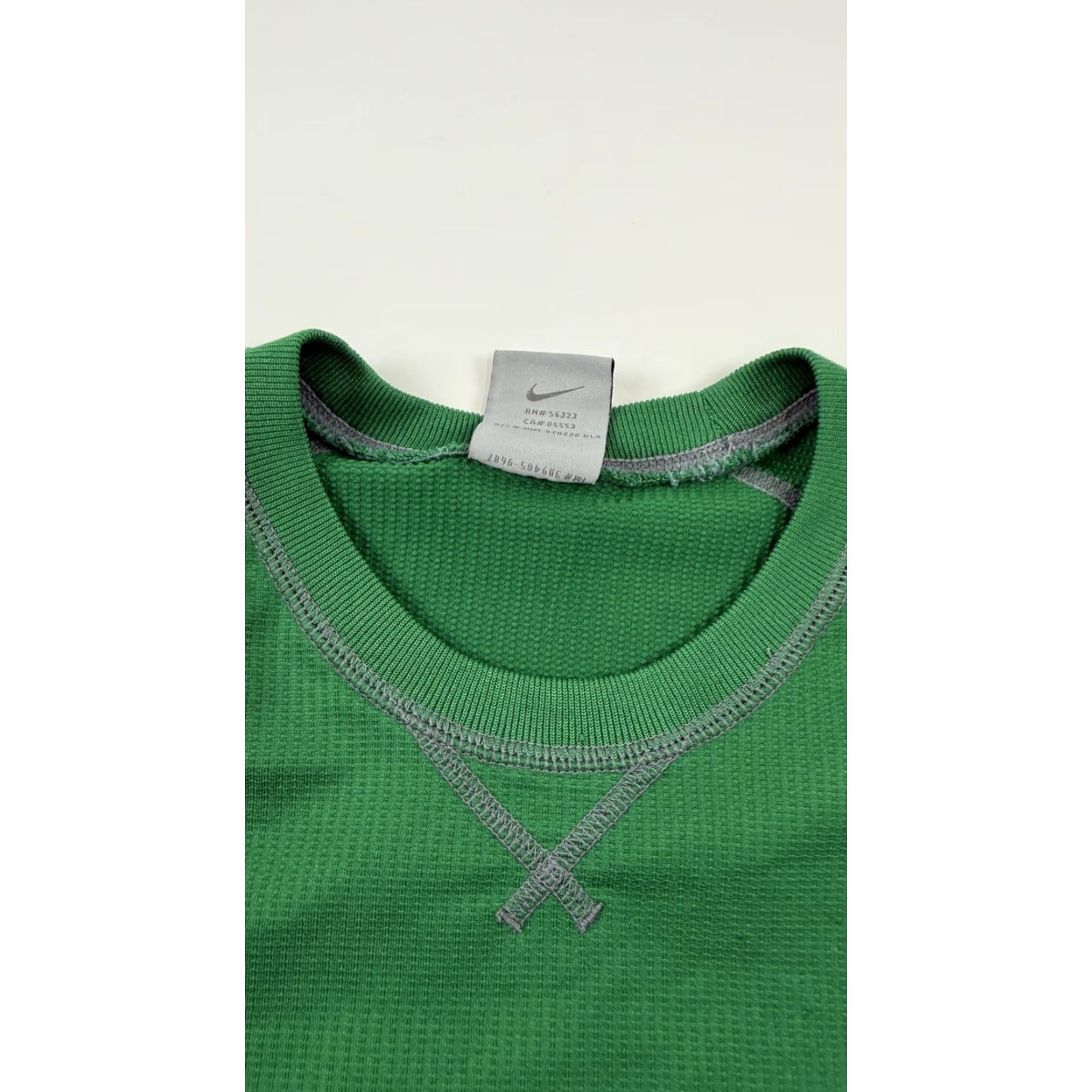 Nike Nike Shirt Mens Large Green Sphere Dry Short Sleeve Running Training Top Tee Size US L / EU 52-54 / 3 - 6 Thumbnail
