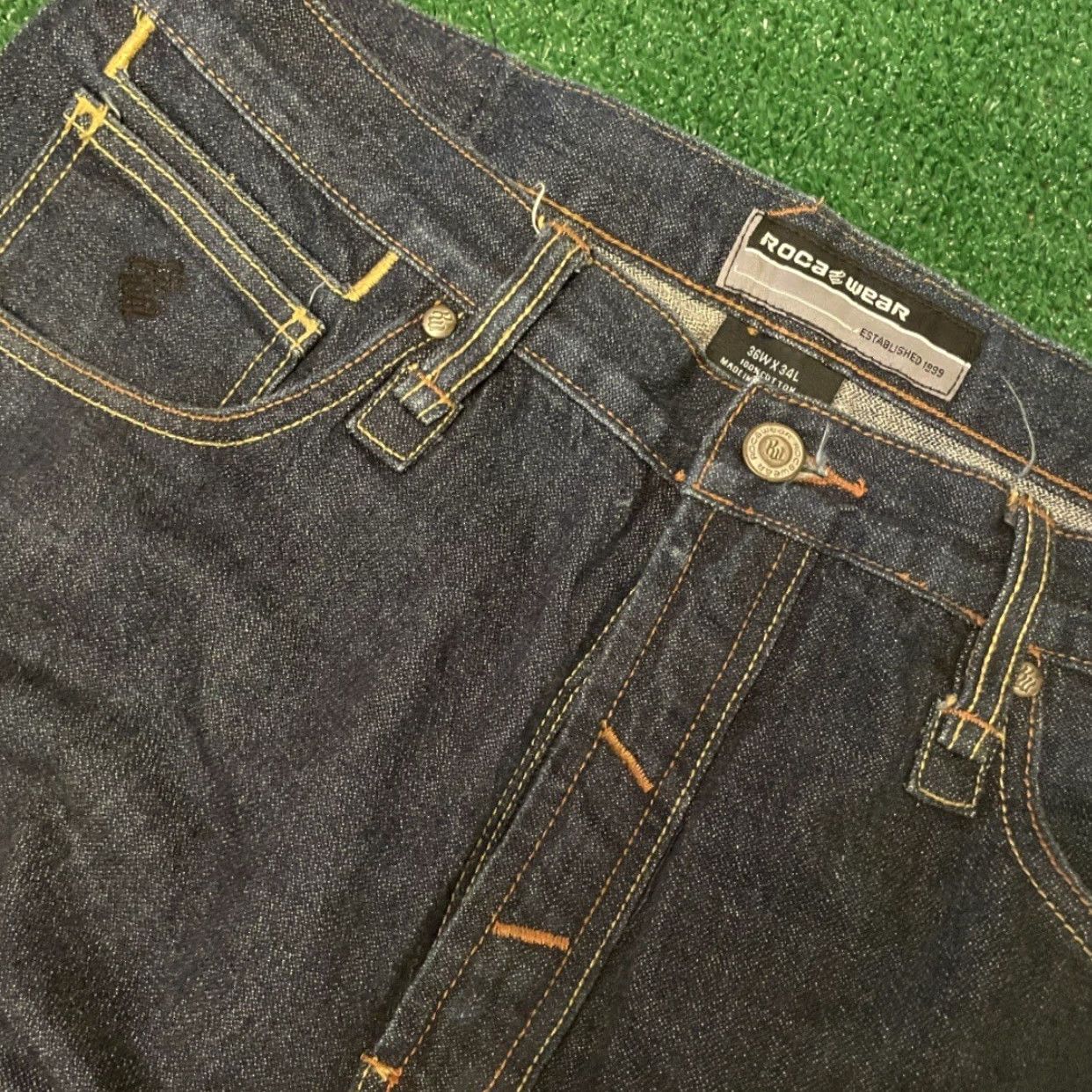 Southpole VINTAGE Rocawear Baggy Skater Grunge Jeans VTG Mens 36 Big Pockets Blue 36x34 Distressed Grunge Hip Hop Punk Y2K Wide-Leg Jeans Mensaved Size US 36 / EU 52 - 4 Thumbnail
