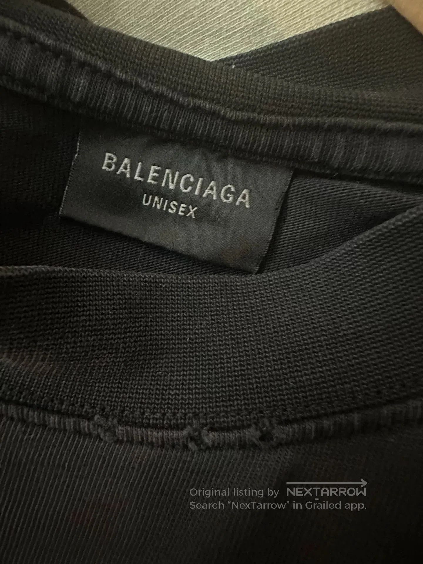 Balenciaga Balenciaga Be Different Apple Logo Short Sleeve Tee. Size US M / EU 48-50 / 2 - 3 Thumbnail