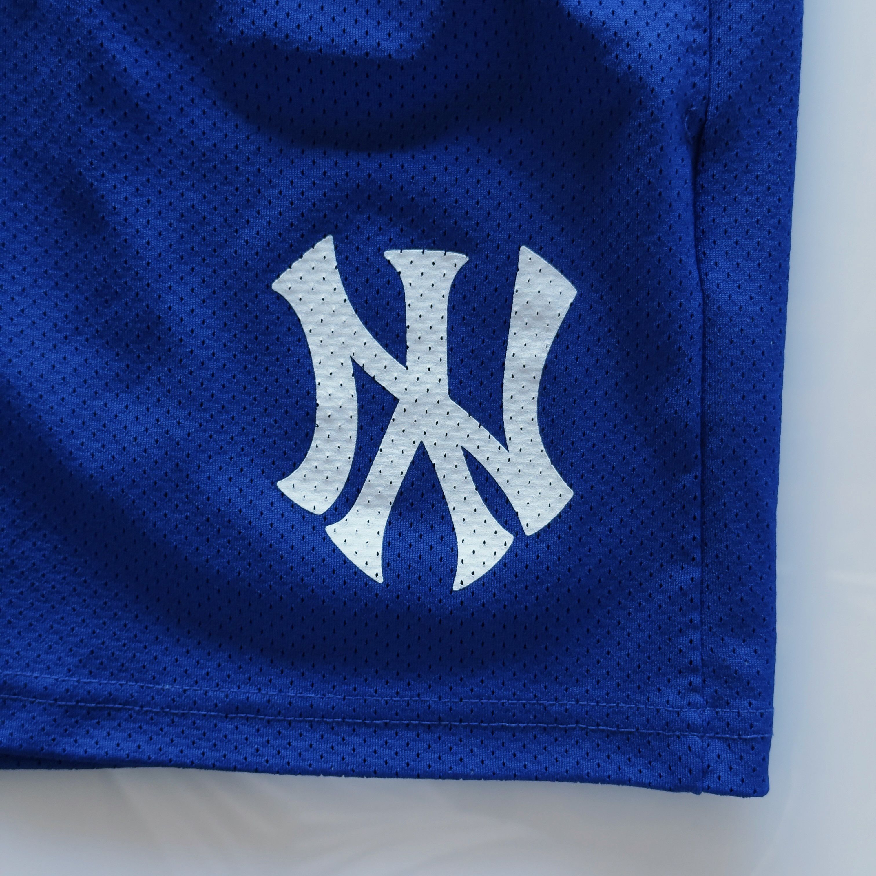 HMDD HMDD NY Yankees Mesh Shorts (Size S) Size US 30 / EU 46 - 3 Thumbnail
