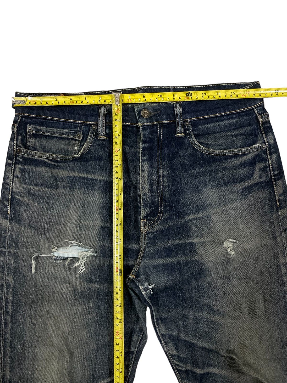 Levi's Vintage Levi’s 502 Stone Wash Straight Cut Ripped Jeans #273 Size US 33 - 19 Thumbnail