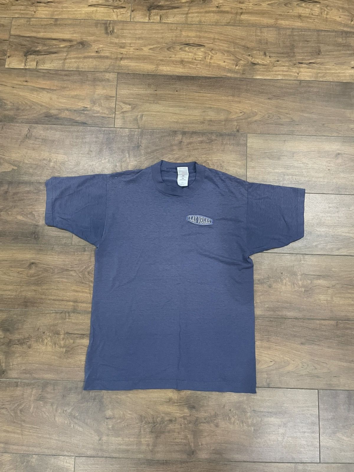 Fruit Of The Loom 90s Single Stitch Las Vegas Tee Size US M / EU 48-50 / 2 - 1 Thumbnail