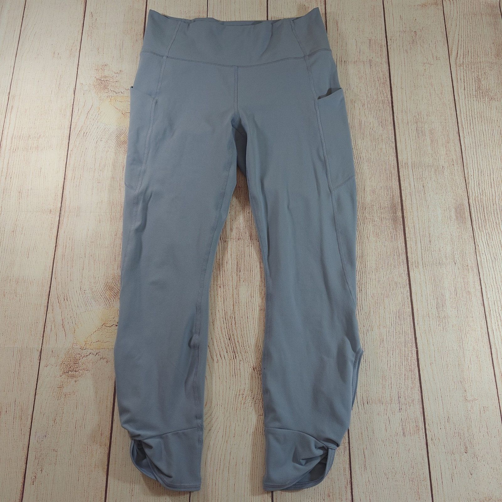 Fabletics Fabletics Oasis PureLuxe High-Waisted Twist 7/8 Legging Size 30" / US 8 / IT 44 - 1 Thumbnail