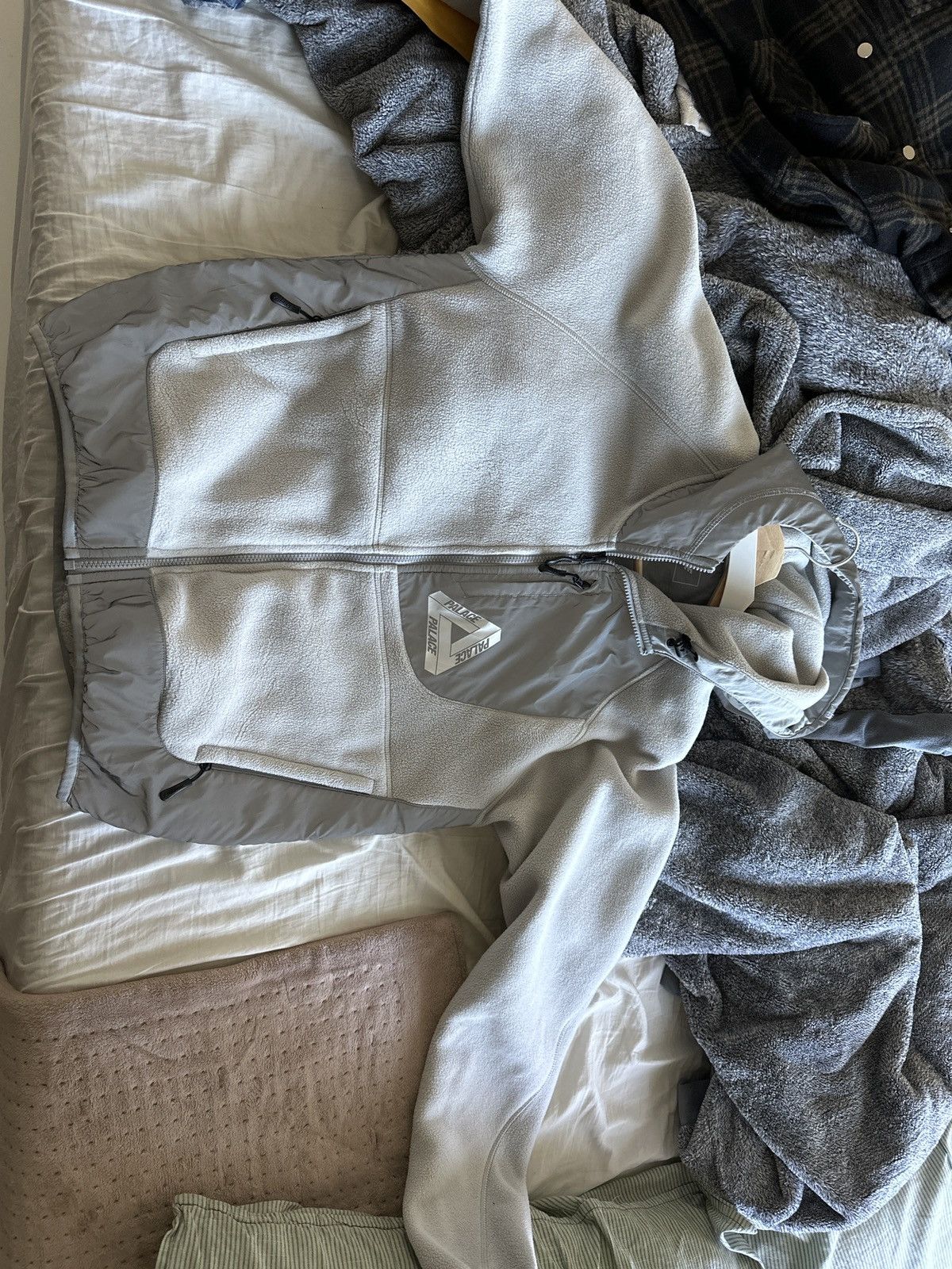 image of Palace Polartech 3M Fleece White, Men's (Size Small)