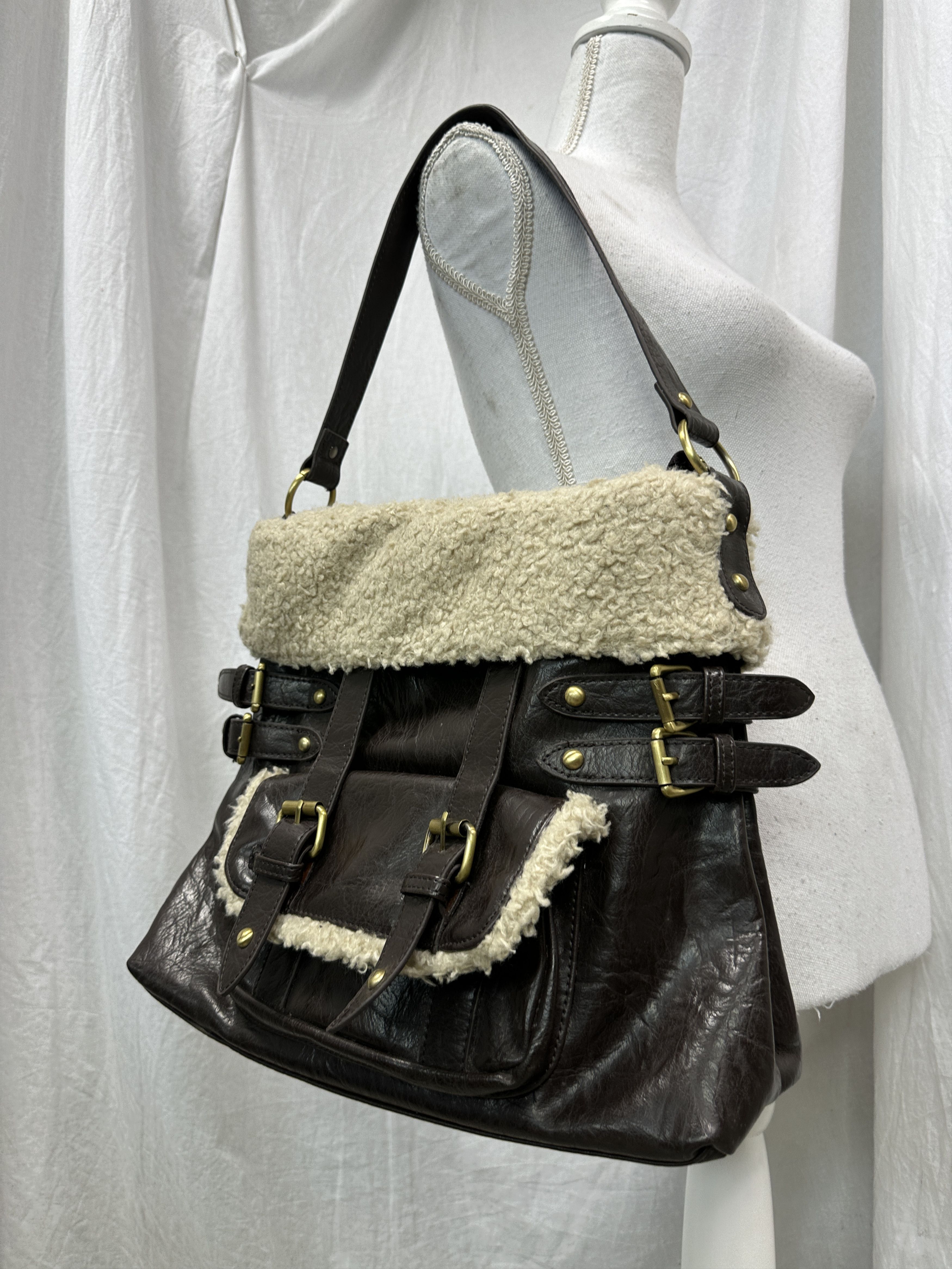 Vintage Avant Garde Leather Multipocket Faux Fur 00s Bag