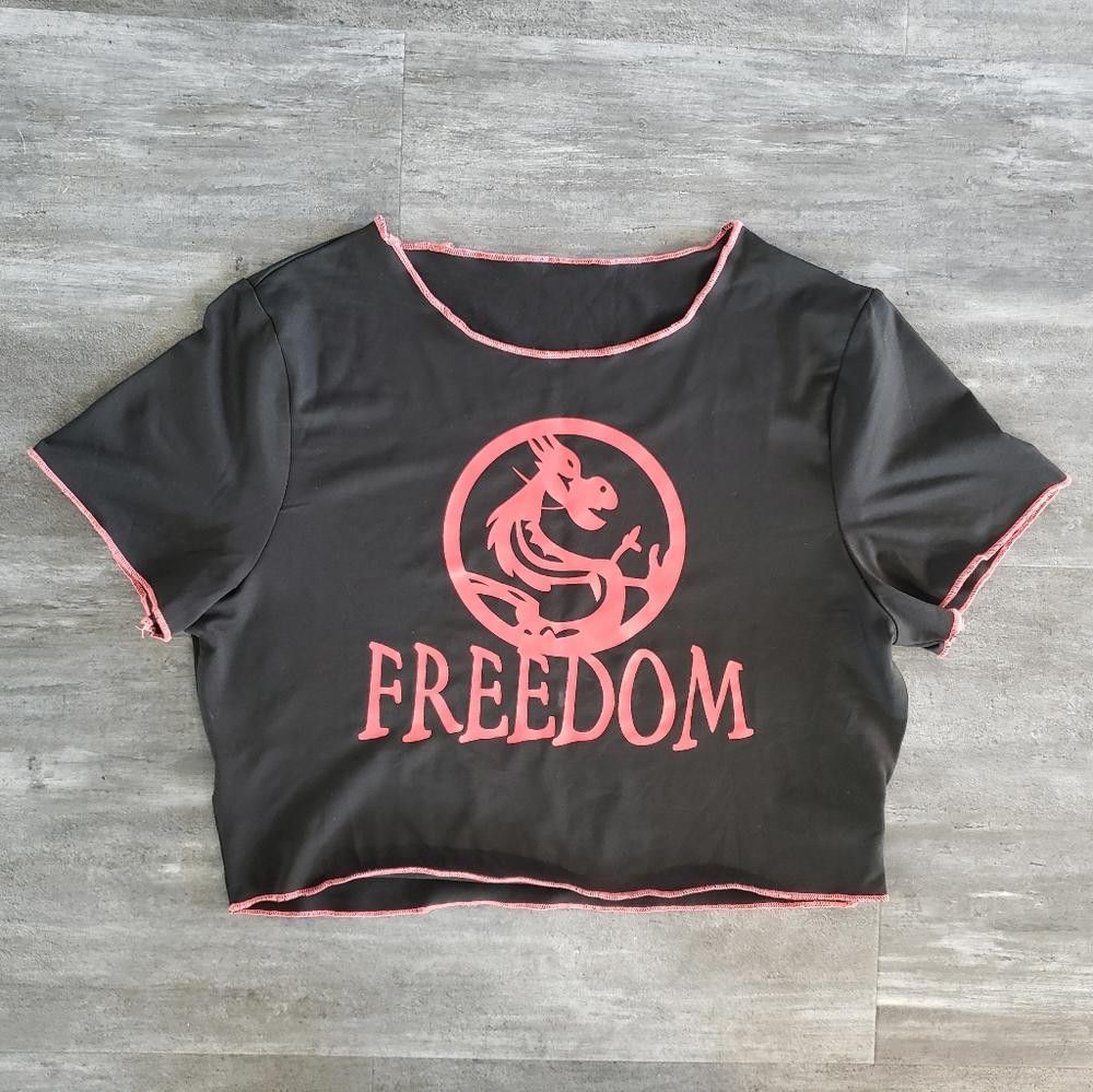 Shein Black Red SHEIN Freedom Cropped Short Sleeve Size L / US 10 / IT 46 - 1 Thumbnail