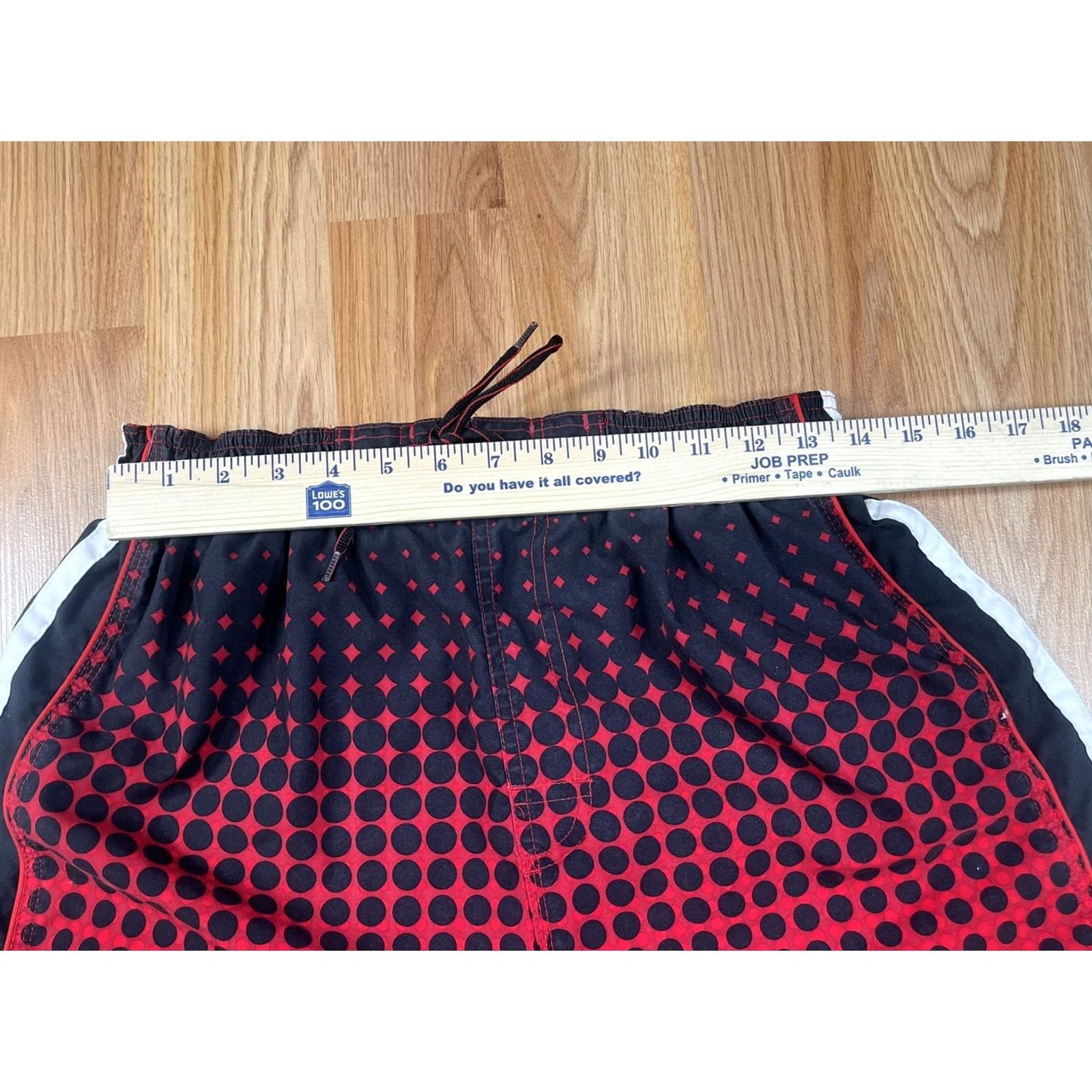 Vintage Unknown Shorts Mens M Medium RedBlackWhite Drawstring Swim Trunks 100% Polyester Size US 31 - 3 Thumbnail