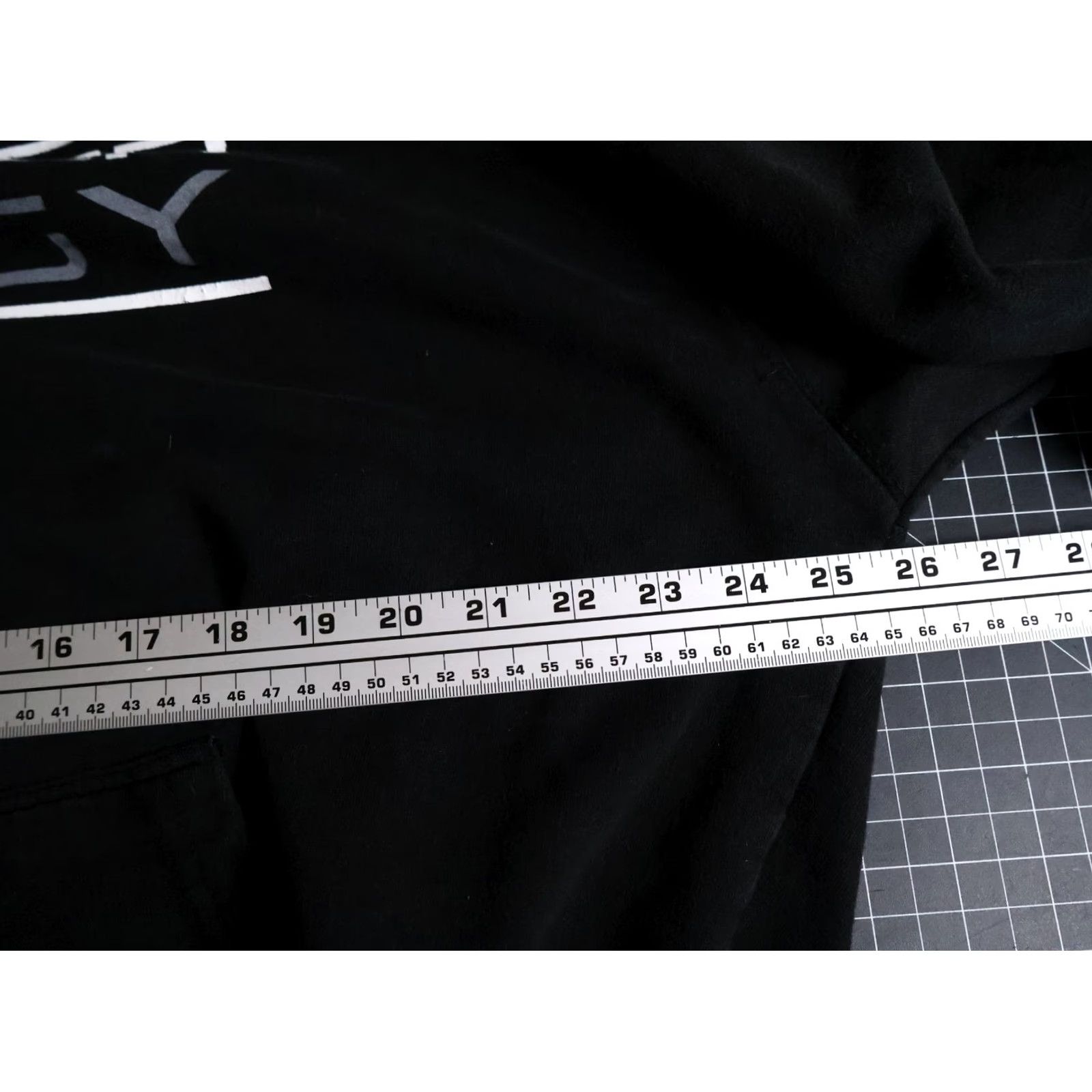 Vintage Monster Energy Hoodie Men's XL Black Pullover Crew Neck Drawstring Graphic Print Logo Sweatshirt Official Size US XL / EU 56 / 4 - 6 Thumbnail
