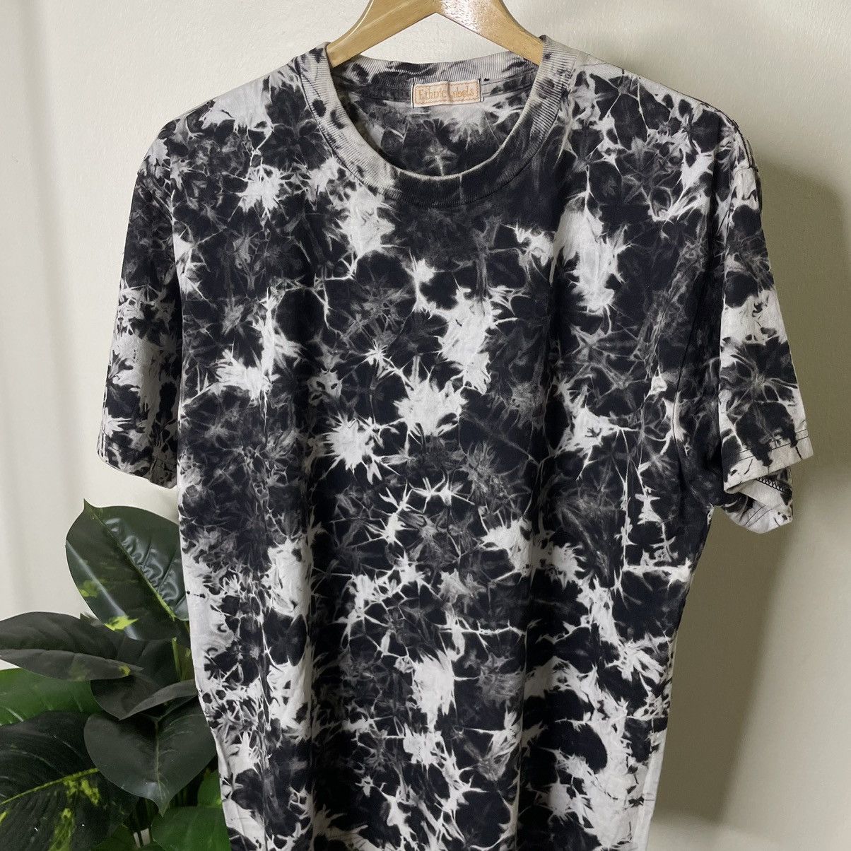 Vintage 2000s Ethnic Label Mosquitohead Acidwash Style T Shirt Size US XL / EU 56 / 4 - 2 Thumbnail