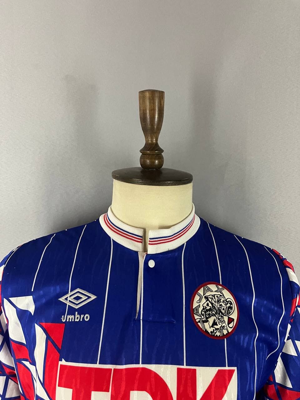 Umbro Umbro FC Ajax Tee T Shirt Soccer Jersey 1989 Vintage Size US XL / EU 56 / 4 - 3 Thumbnail