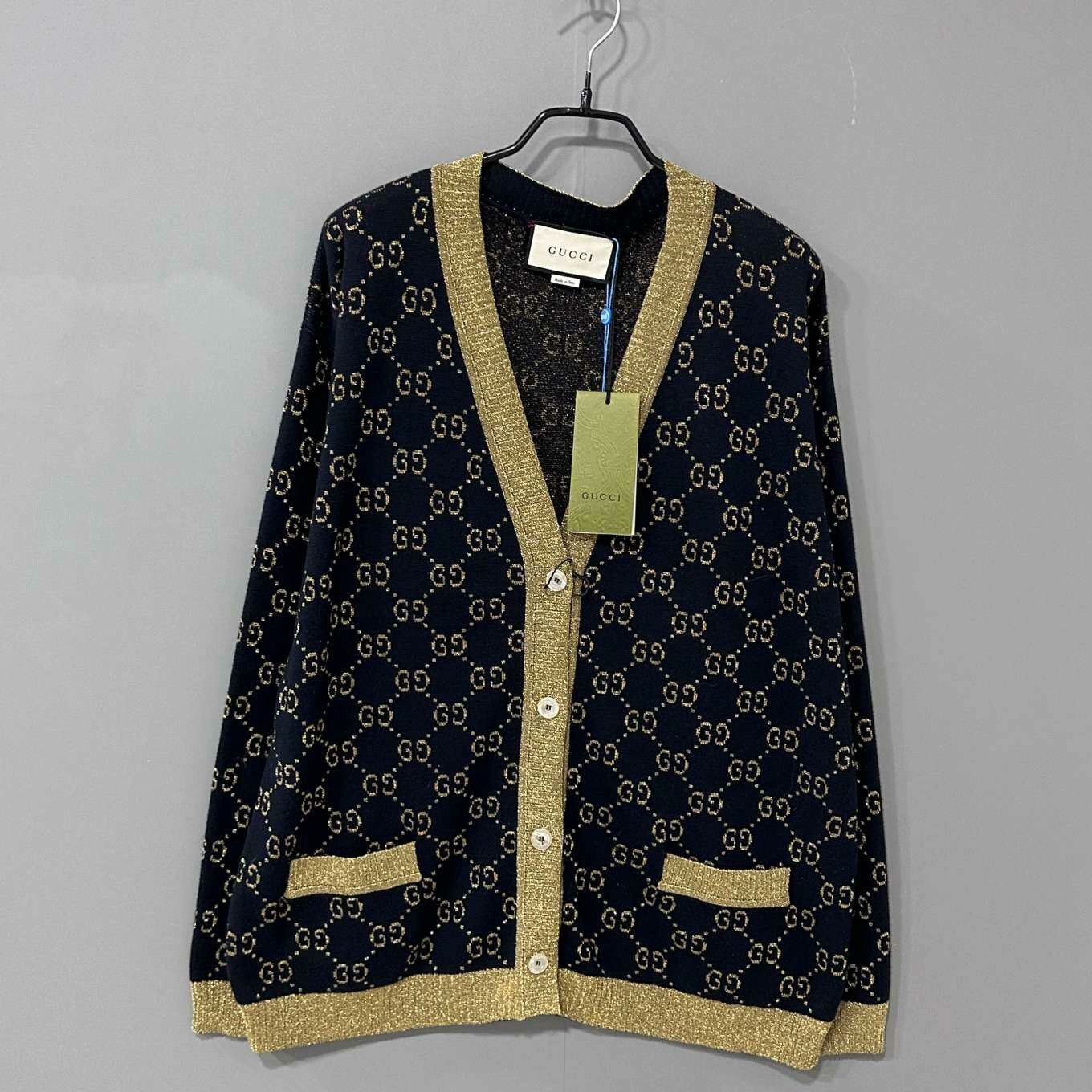 Gucci Gucci Knit Gold Sweater M Women Size M / US 6-8 / IT 42-44 - 1 Thumbnail