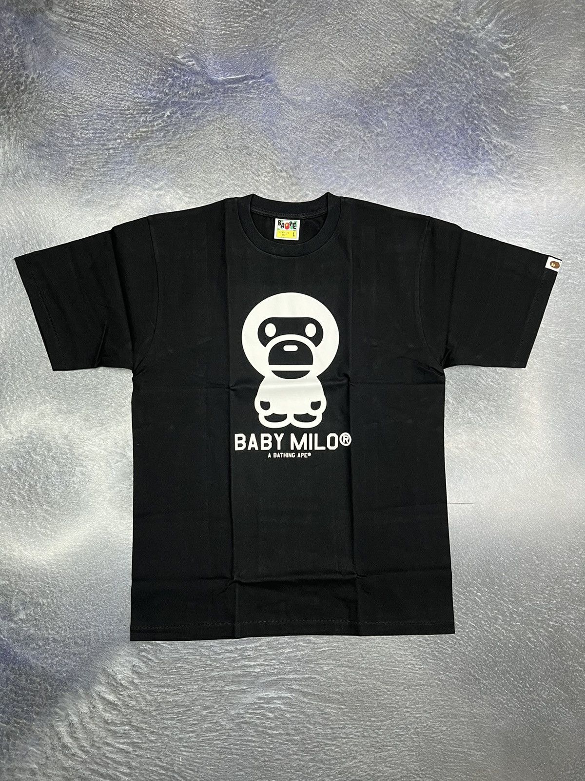 Bape Bape BiColor Baby Milo T-Shirt Size US L / EU 52-54 / 3 - 1 Thumbnail