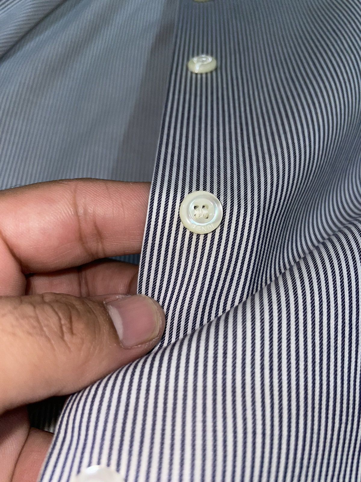 Fendi FENDI Pinstripes Button Down Cotton Shirt Size S / US 4 / IT 40 - 8 Thumbnail