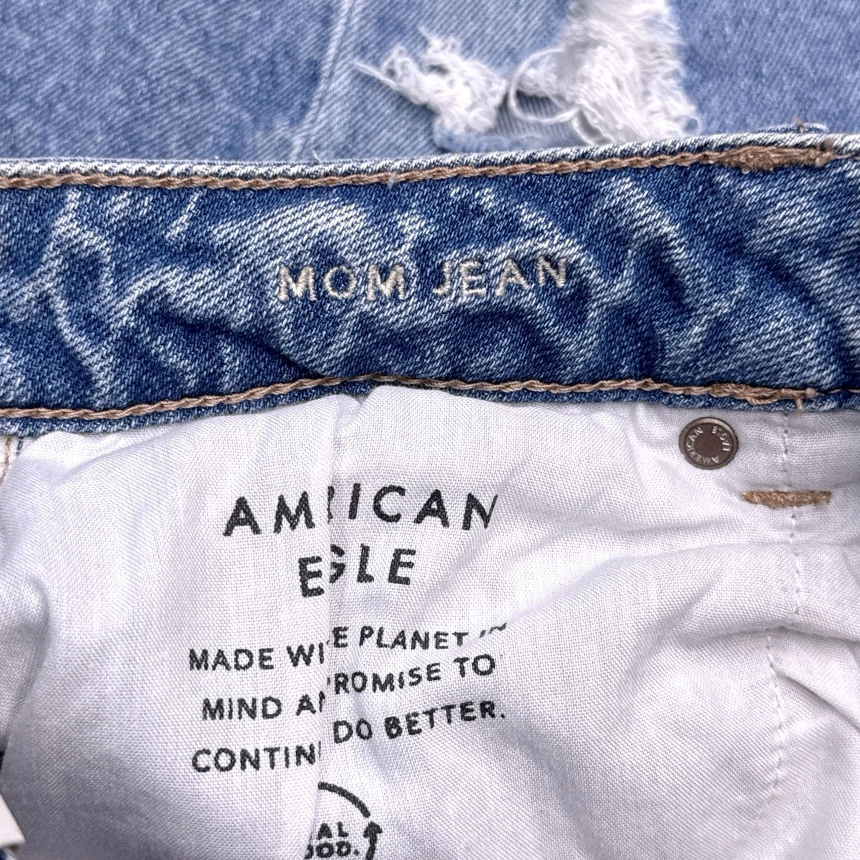 American Eagle Outfitters American Eagle Mom Jeans Womens 8 29W High Rise Stretch Distressed New Blue 90s Grunge Retro Logo Jeans Womens Style Mom Size 30" / US 8 / IT 44 - 5 Thumbnail