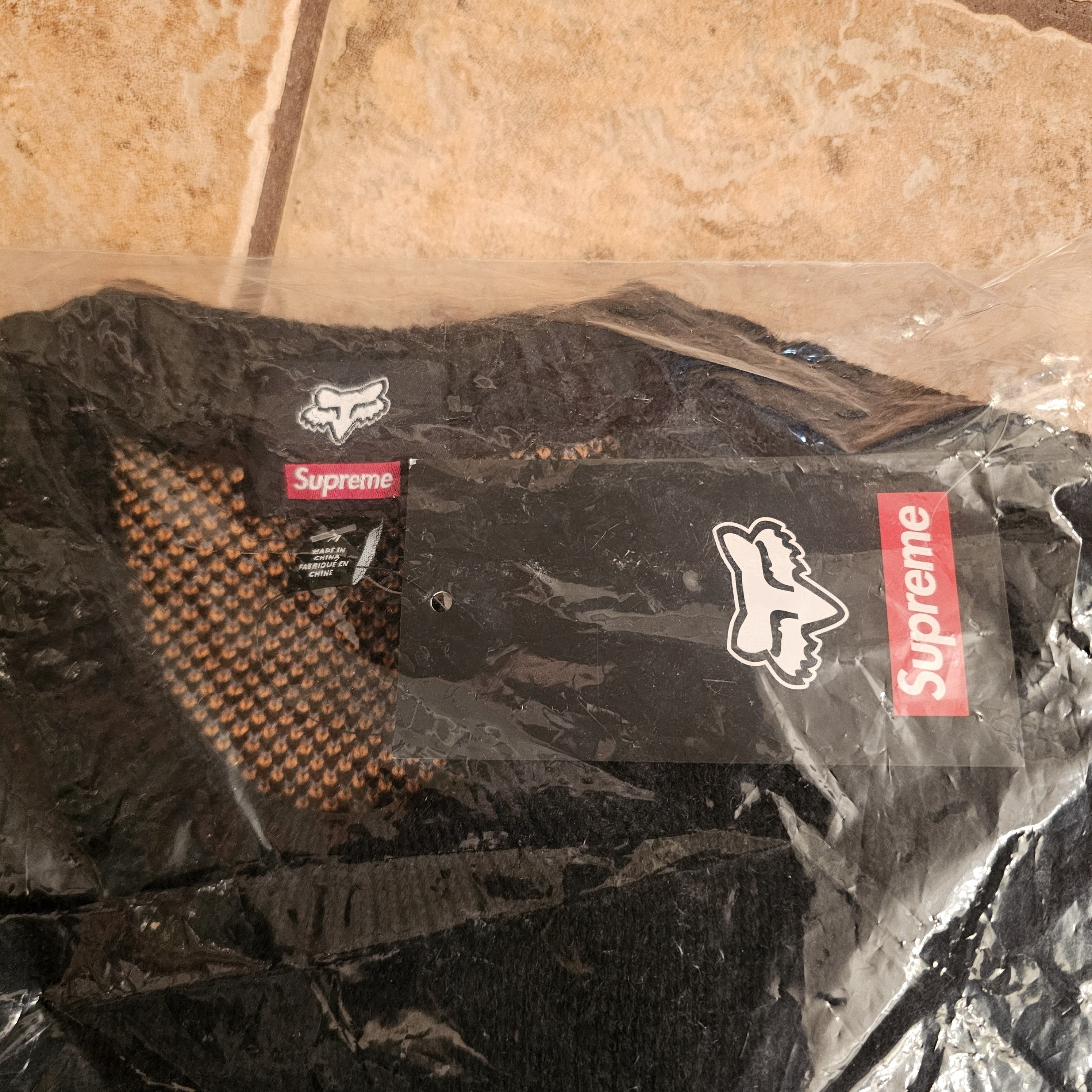 Supreme Supreme Fox Racing Knit Sweater Black/Orange FW25 - Medium Size US M / EU 48-50 / 2 - 3 Thumbnail