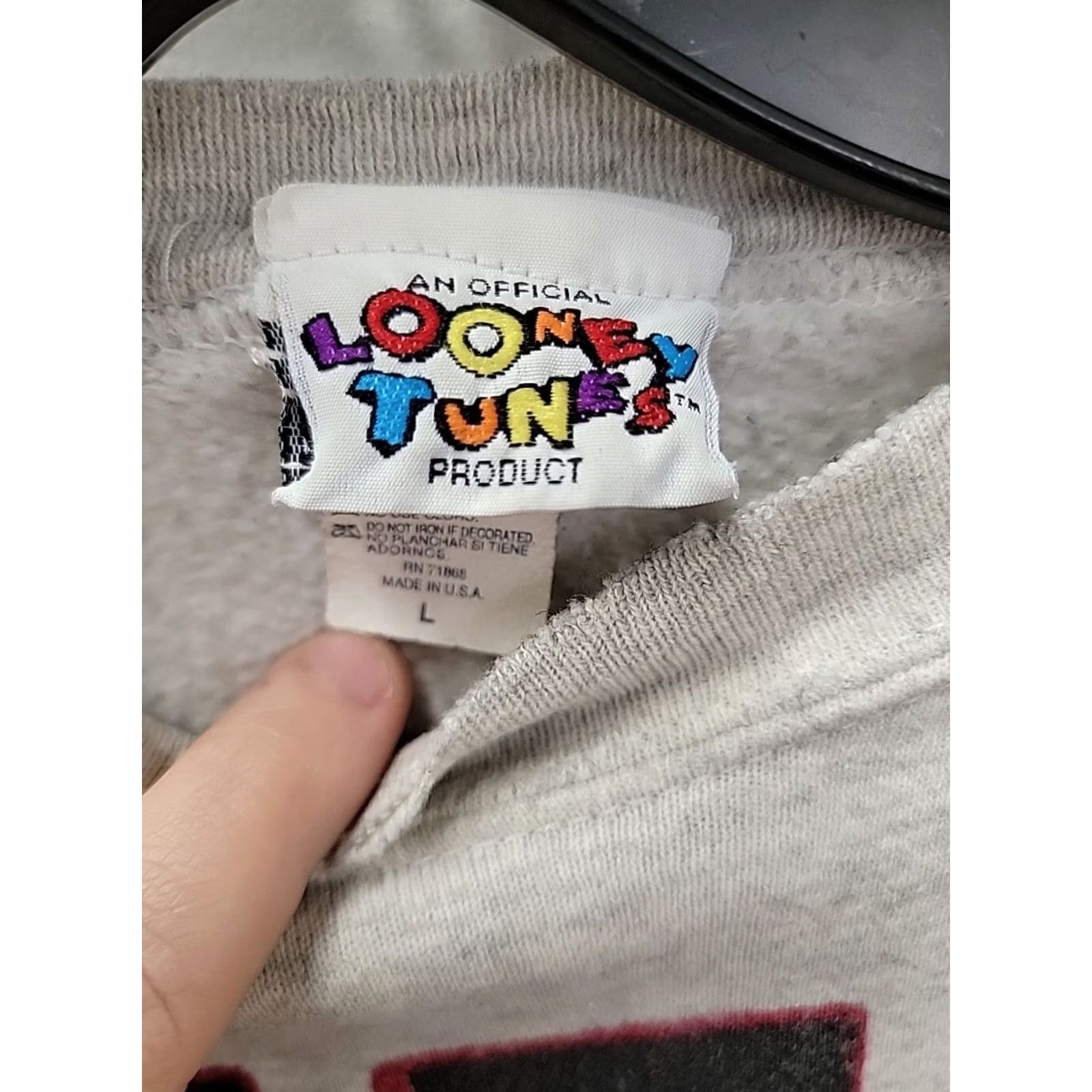 Vintage VINTAGE Looney Tunes “It's A Rookie Thing” Crewneck Sweatshirt Mens L White 90s Pullover Size US L / EU 52-54 / 3 - 2 Thumbnail
