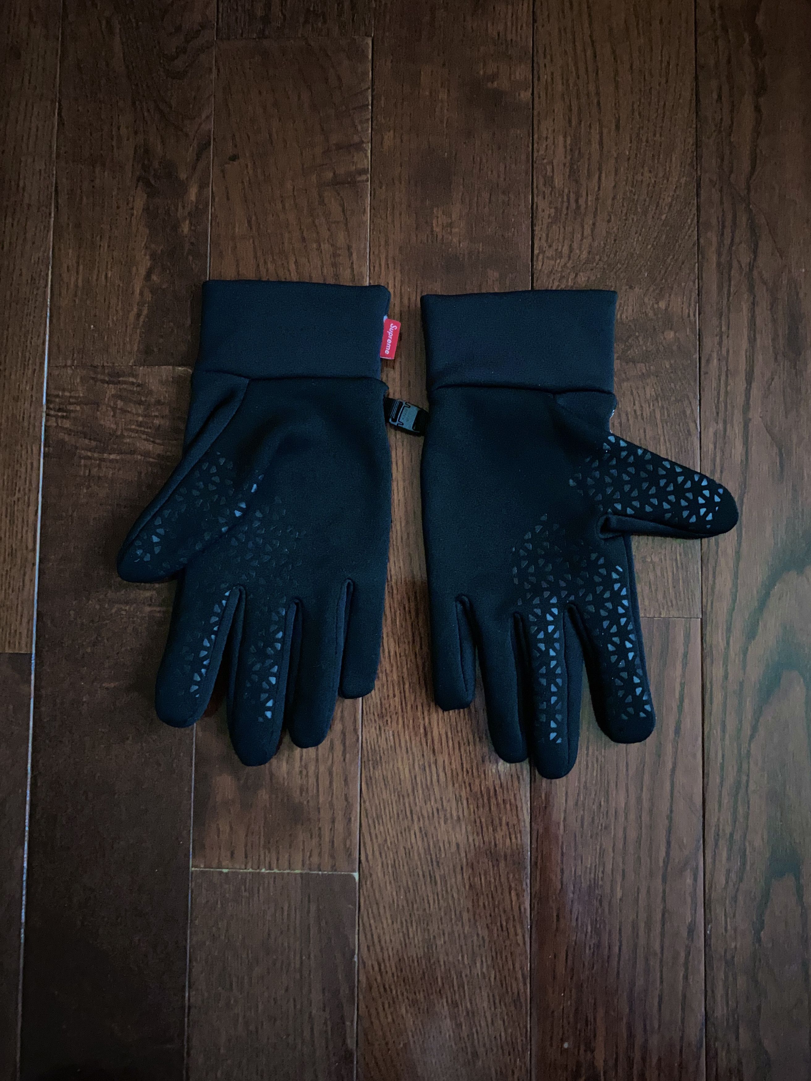 Supreme × The North Face Bandana Gloves FW14 Size ONE SIZE - 2 Thumbnail