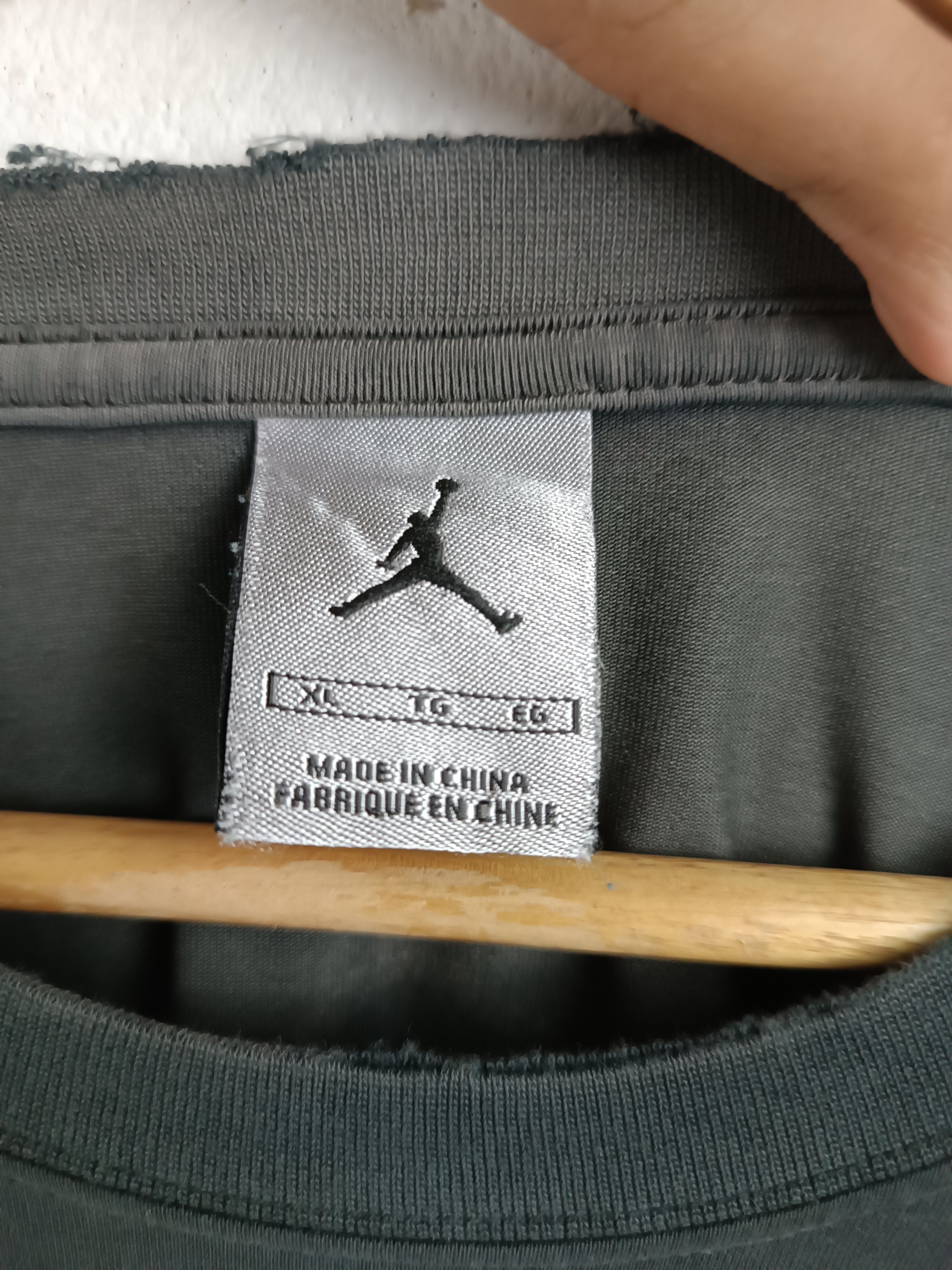 Jordan Brand THRASHED FADED VINTAGE Y2K JORDAN TEE 4G INTHEATTIC LGB Size US XL / EU 56 / 4 - 7 Thumbnail