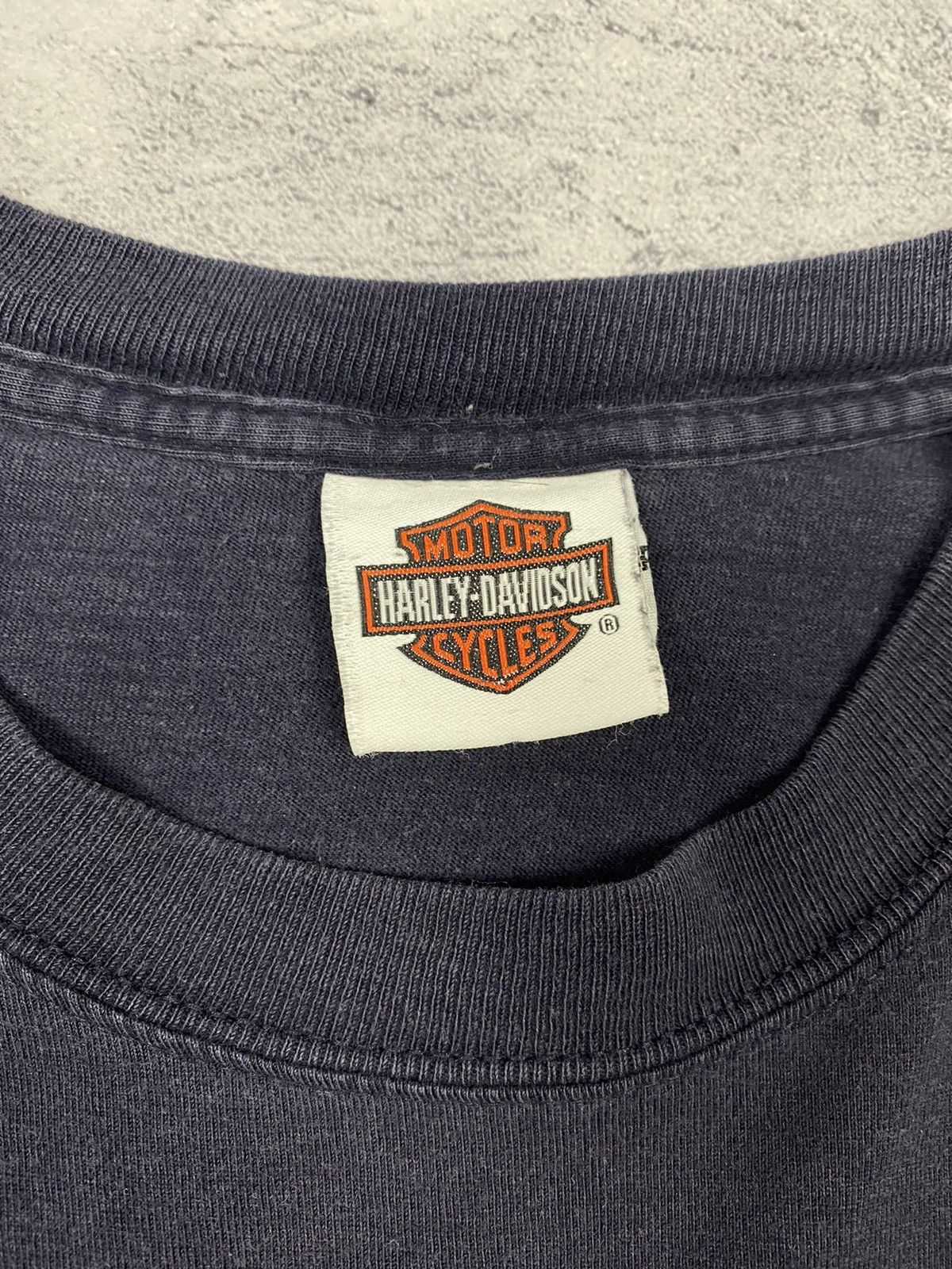 Harley Davidson Harley Davidson Guildford Surrey England Motorcycle 2013 tee Size US S / EU 44-46 / 1 - 17 Thumbnail