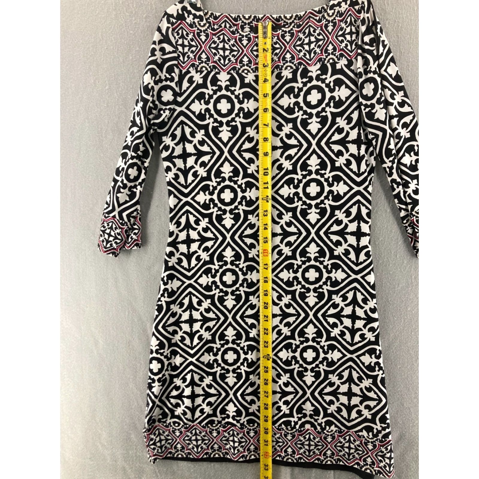 White House Black Market White House Black Market Dress XS Womens Sheath XS Multicolor Geometric Print 90s? (Oops) Size XS / US 0-2 / IT 36-38 - 7 Thumbnail