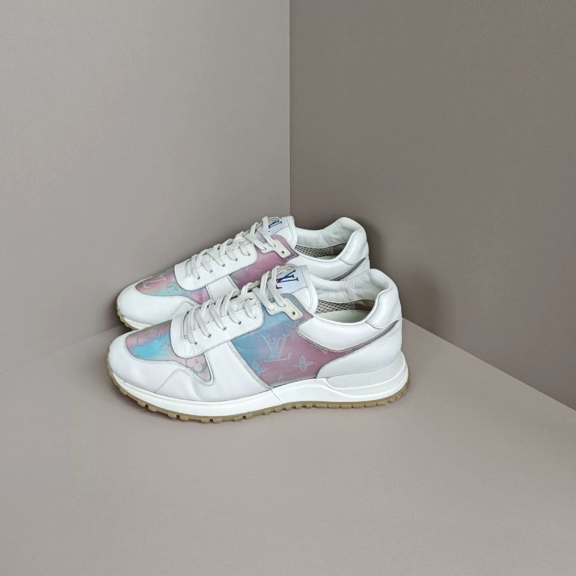 Louis Vuitton Louis Vuitton Casual Lowtop Sneakers 5.5 Men Size US 5.5 / EU 38 - 1 Thumbnail