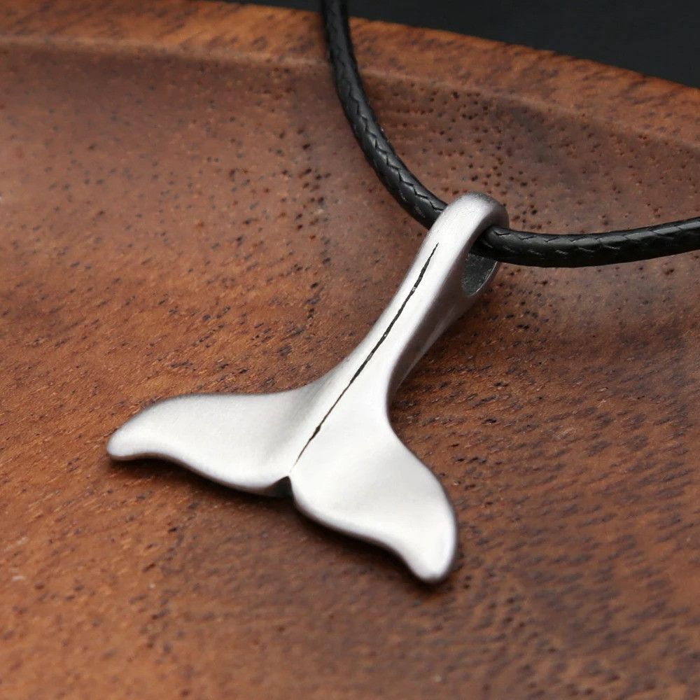 Other Whale Fish Tail Pendant Necklace Size ONE SIZE - 5 Thumbnail