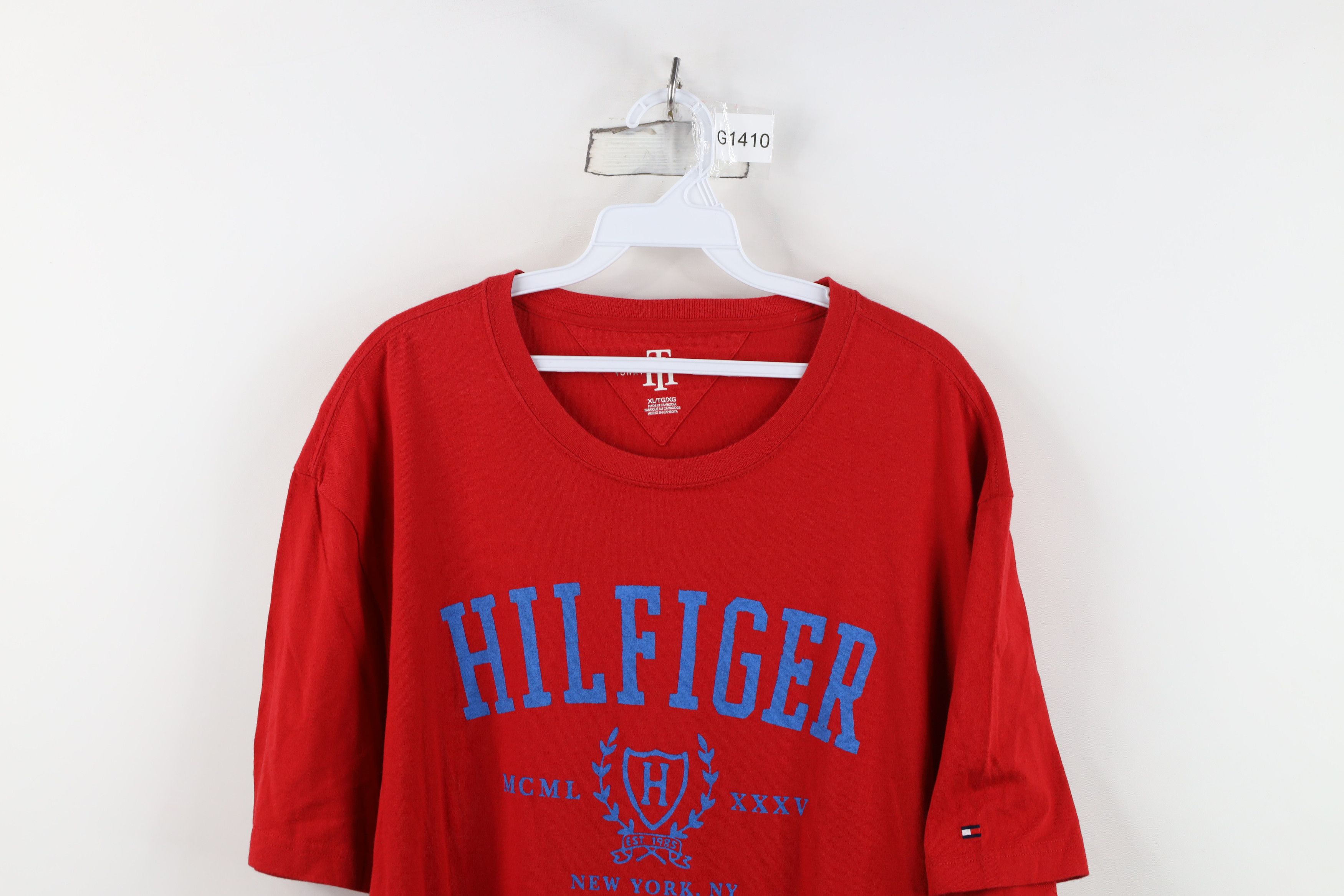 Tommy Hilfiger Vintage Y2K Tommy Hilfiger Spell Crest Short Sleeve T-Shirt Size US XL / EU 56 / 4 - 2 Thumbnail