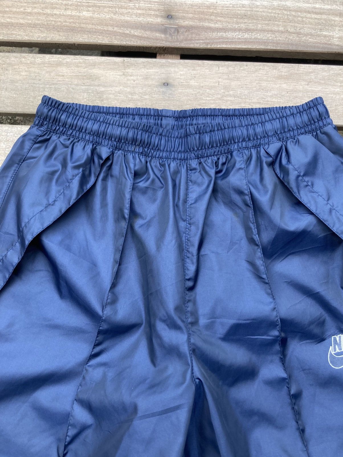 Nike × Vintage Vintage 90s Nike Nylon Dark Blue Track Pants Size US 32 / EU 48 - 7 Thumbnail