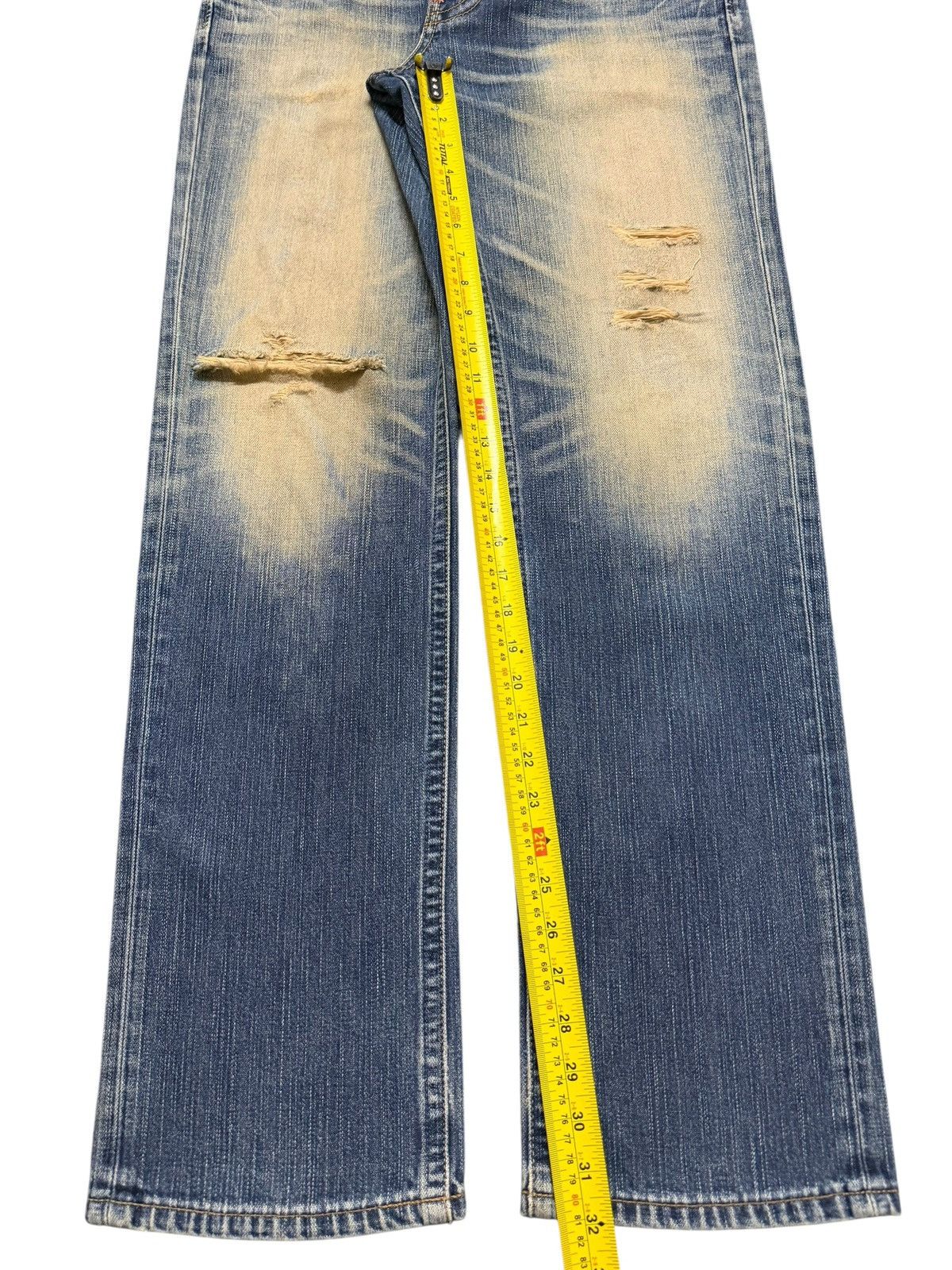 Wrangler Vtg Y2K Wrangler Mud Wash Faded Whisker Distress Straight Size US 33 - 11 Thumbnail