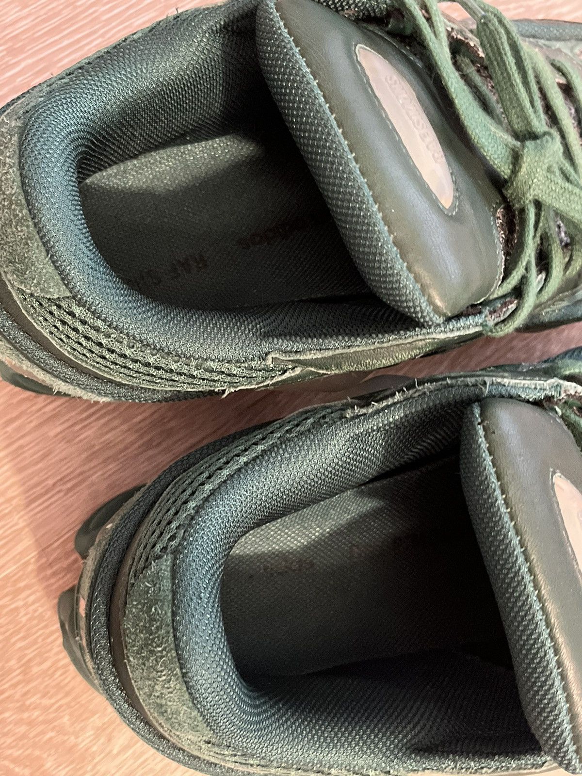 Adidas × Raf Simons Ozweego 2 Dark Green Clear Pink 2016 Size US 10.5 / EU 43-44 - 7 Thumbnail