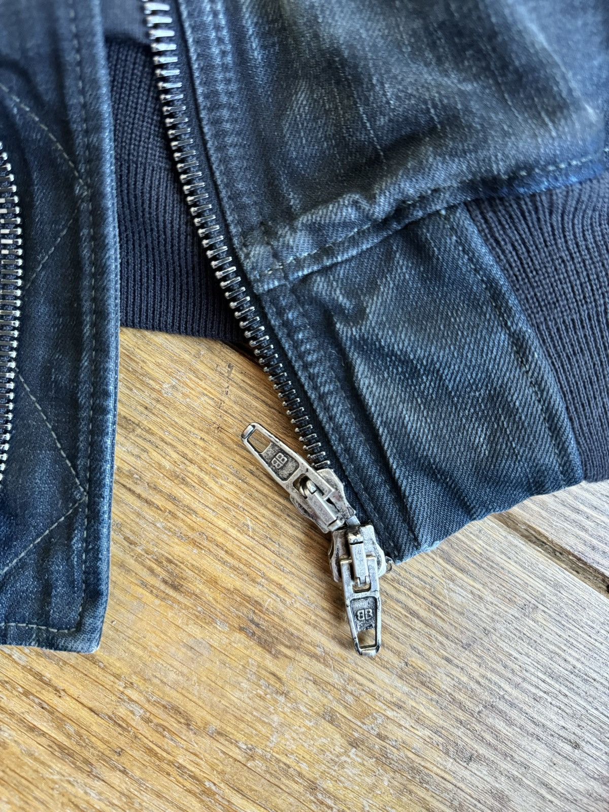 Balenciaga Balenciaga 25SS destroyed bomber Size US M / EU 48-50 / 2 - 10 Thumbnail