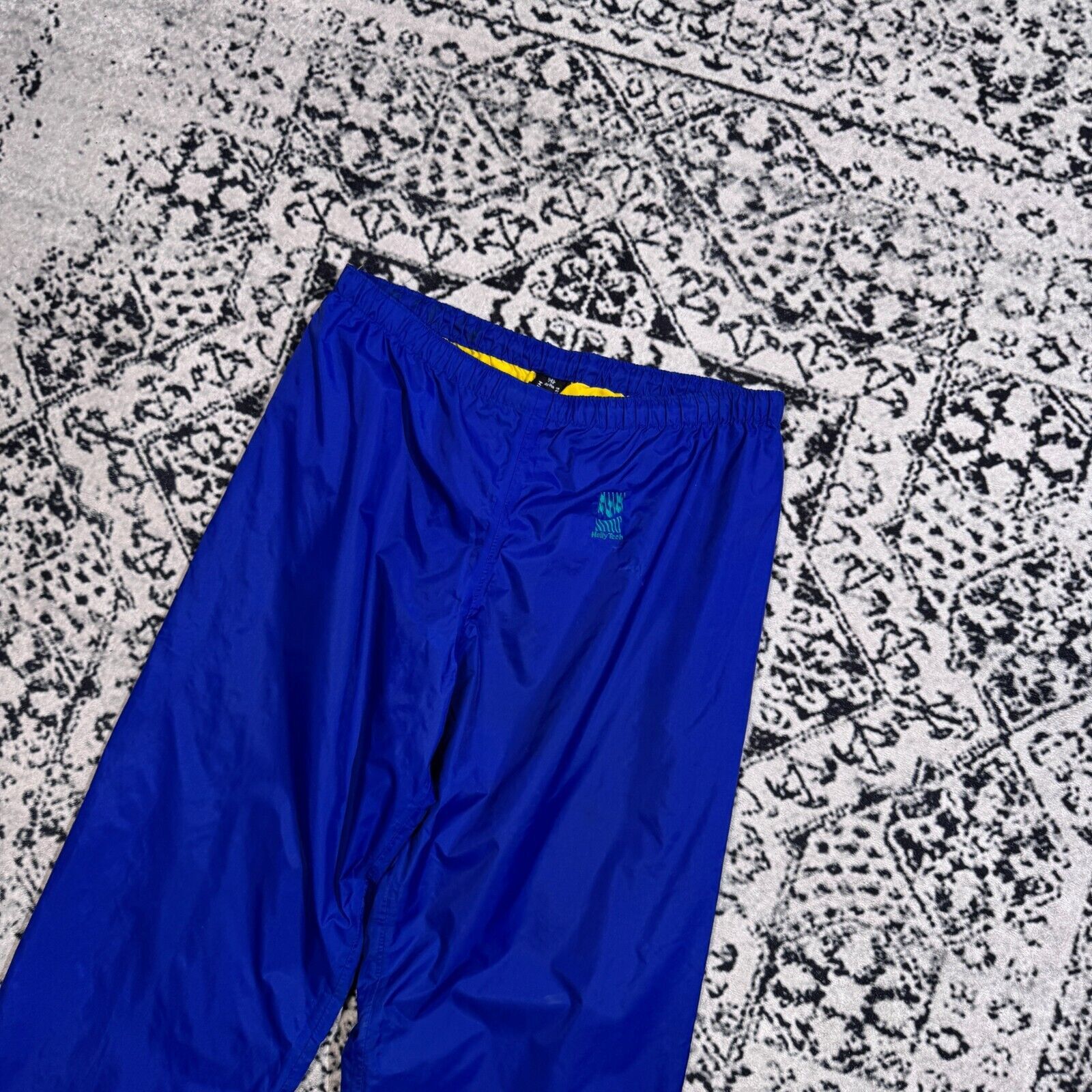 Helly Hansen × Vintage Helly HansenNavy Nylon Ski Pants Size L Waterproof Size US 35 - 2 Thumbnail