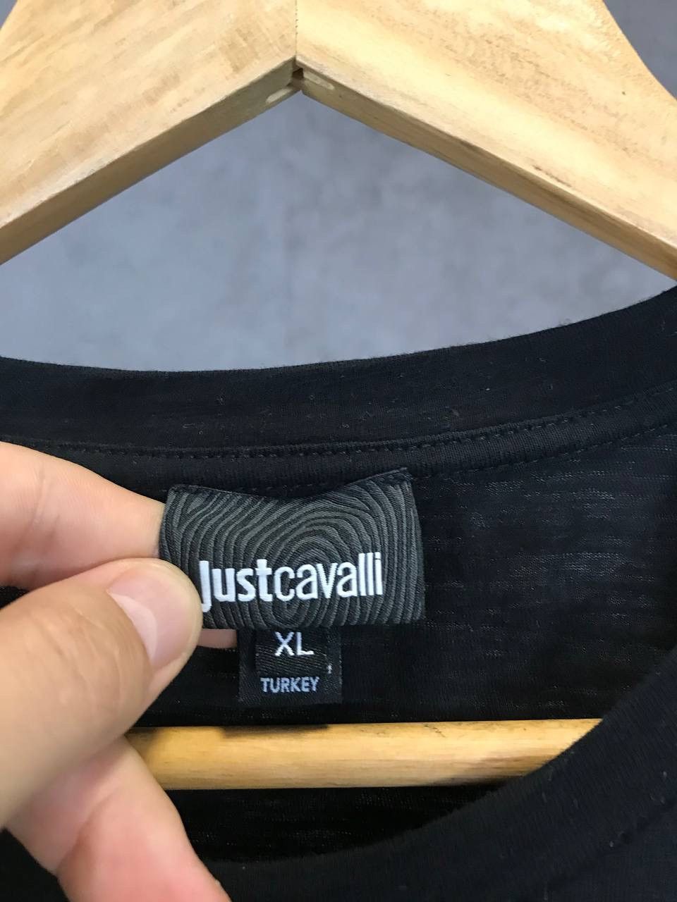 Just Cavalli Just Cavalli luxury designer big logo tee Size US L / EU 52-54 / 3 - 4 Thumbnail