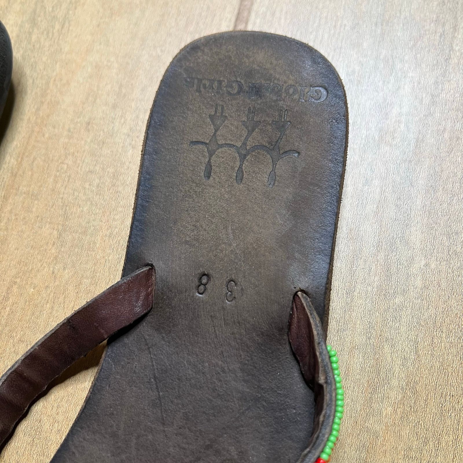 Vintage Global Girls Multi Flip Flop sandals handcrafted Sz 38 7.5-8 Size US 7.5 / IT 37.5 - 5 Thumbnail