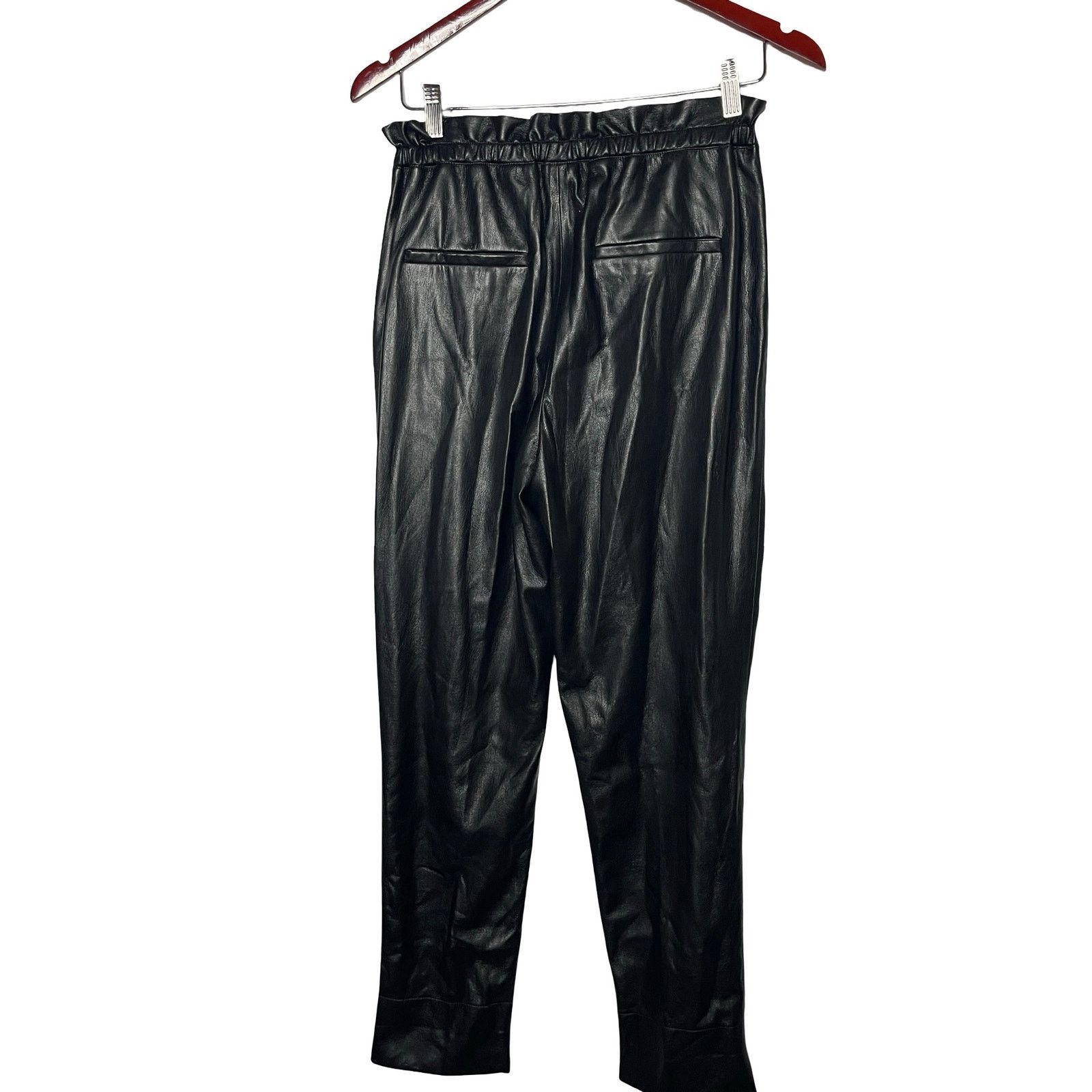 Alice + Olivia Alice and Olivia Liliana Black Faux Leather Paperbag Pants S Size 26" / US 2 / IT 38 - 4 Thumbnail
