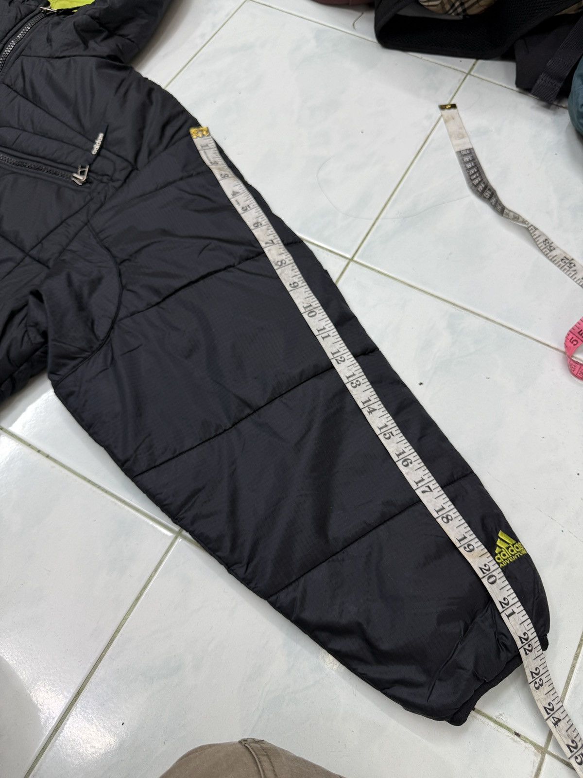 Adidas 🔥🔥🔥ARCHIVE VTG ADIDAS ADVENTURE PUFFER JACKET Size US M / EU 48-50 / 2 - 15 Thumbnail